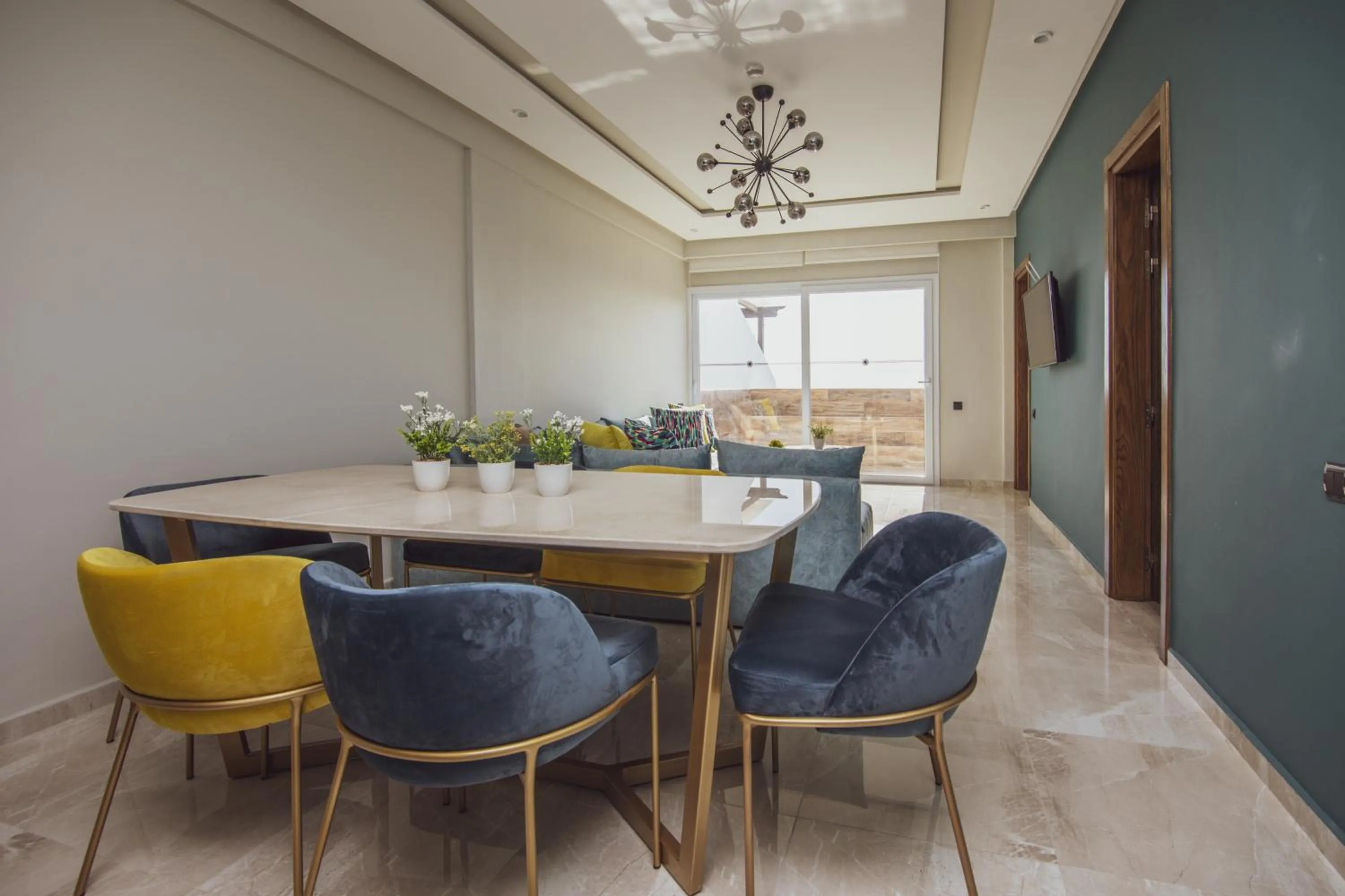 Living room in Ocean Atlantic View (Ex Bo Hotel)