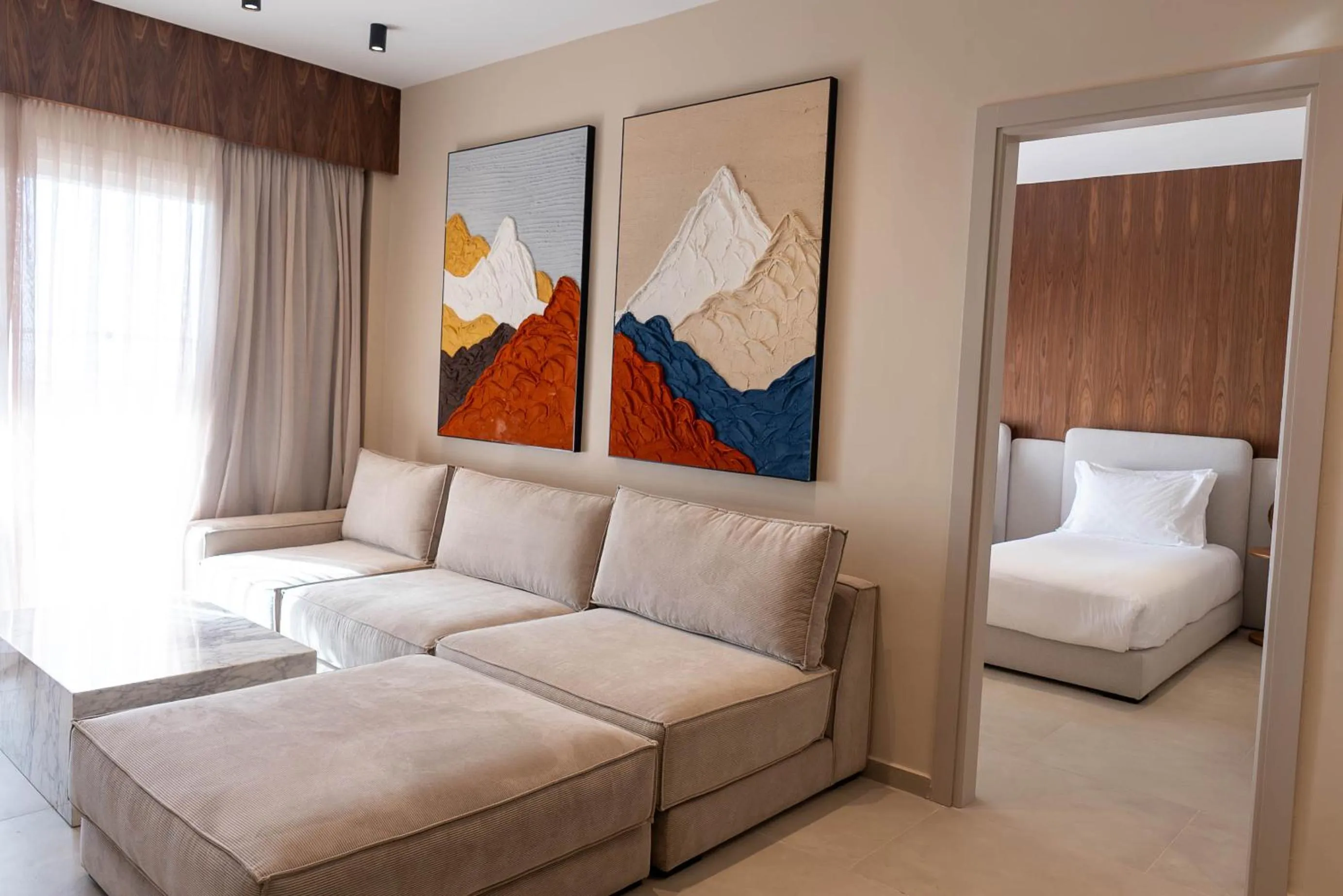 Living room, Bed in Ocean Atlantic View (Ex Bo Hotel)