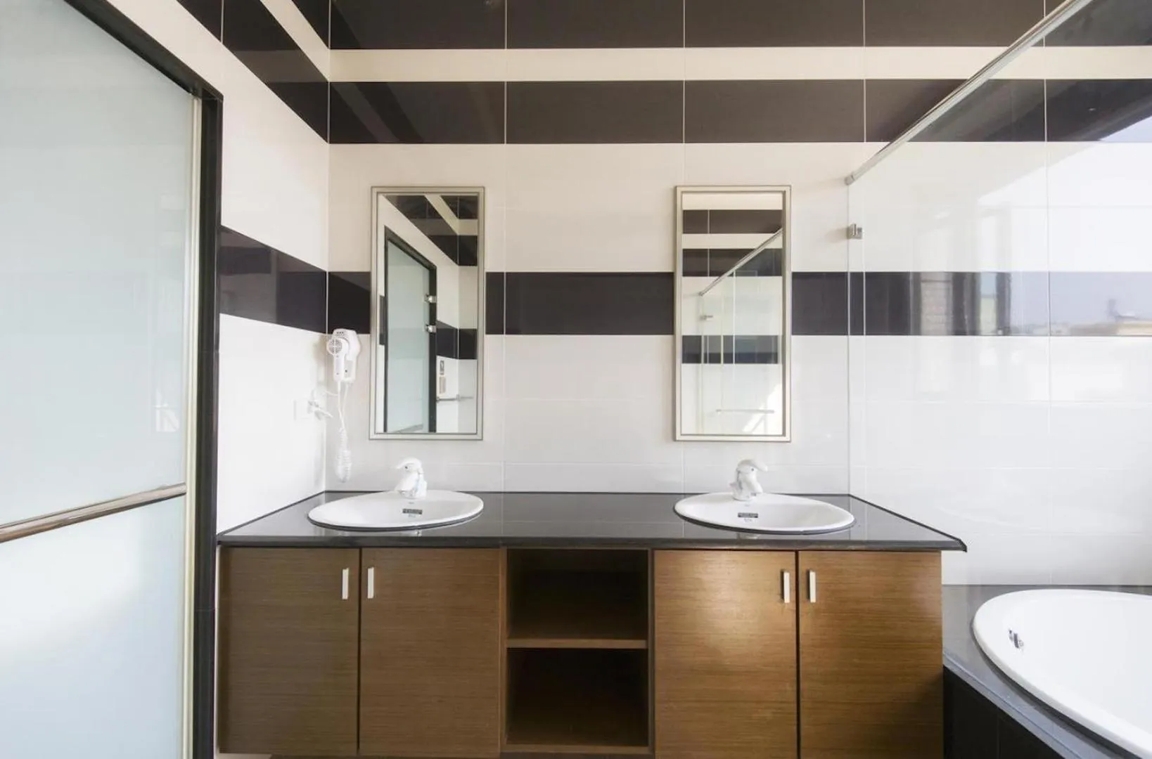 Bathroom in 東立方旅宿-East Cube B&B