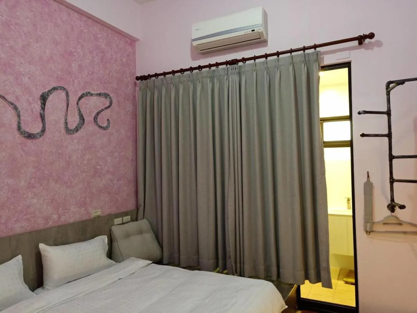 Bed in 東立方旅宿-East Cube B&B