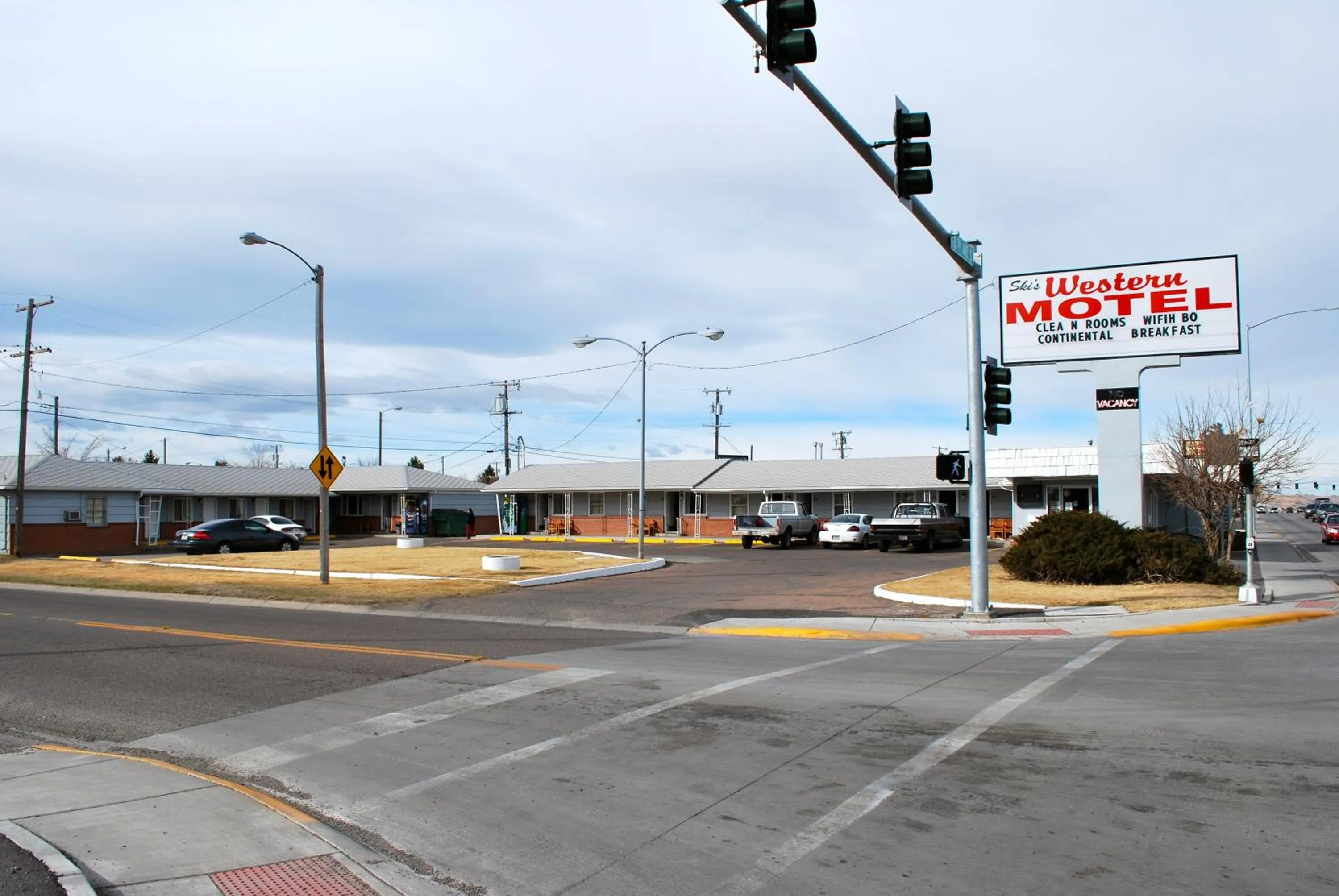 Property building in Ski's Western Motel