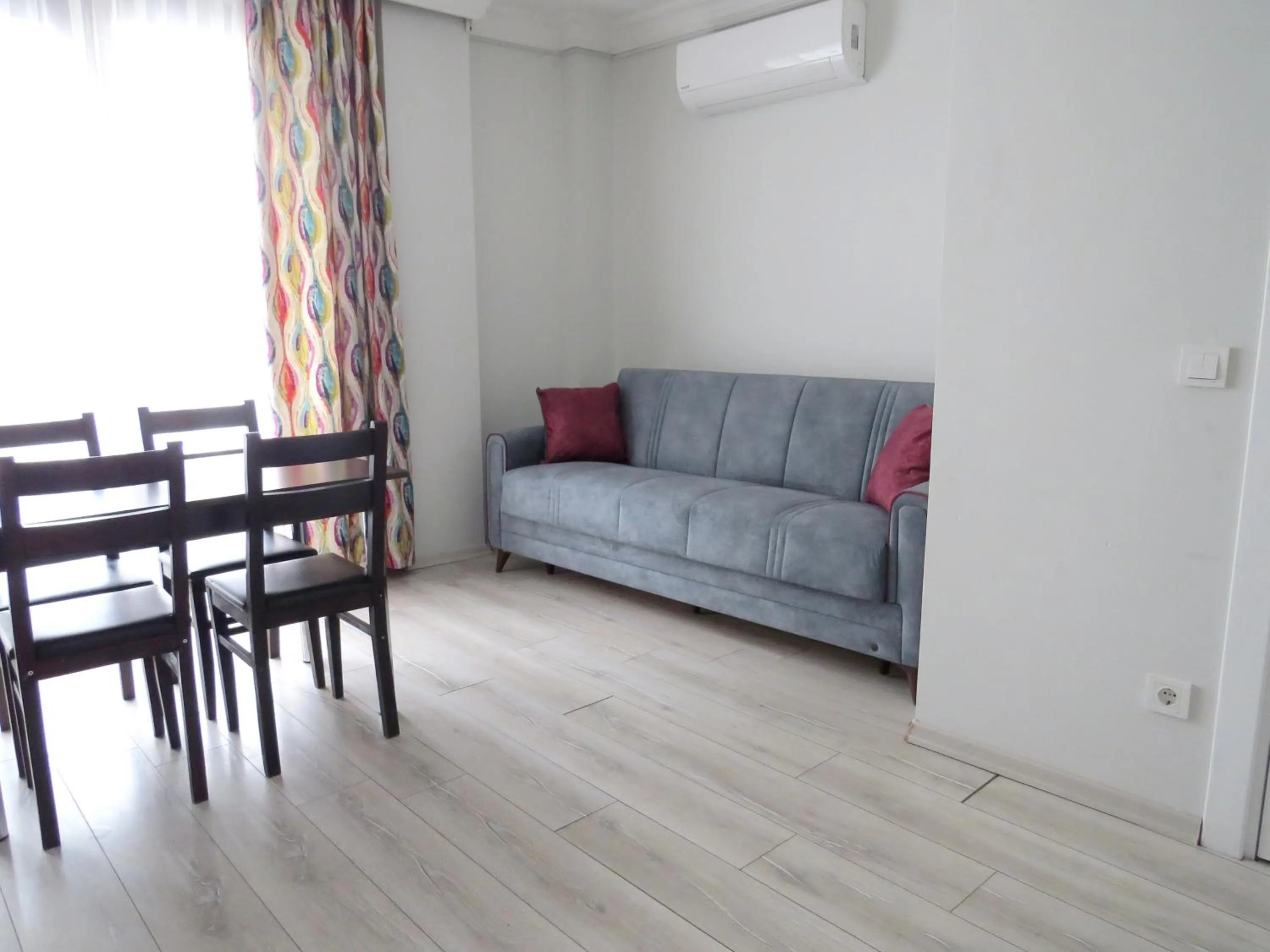 Living room in Istanberry - Paradise Apartments