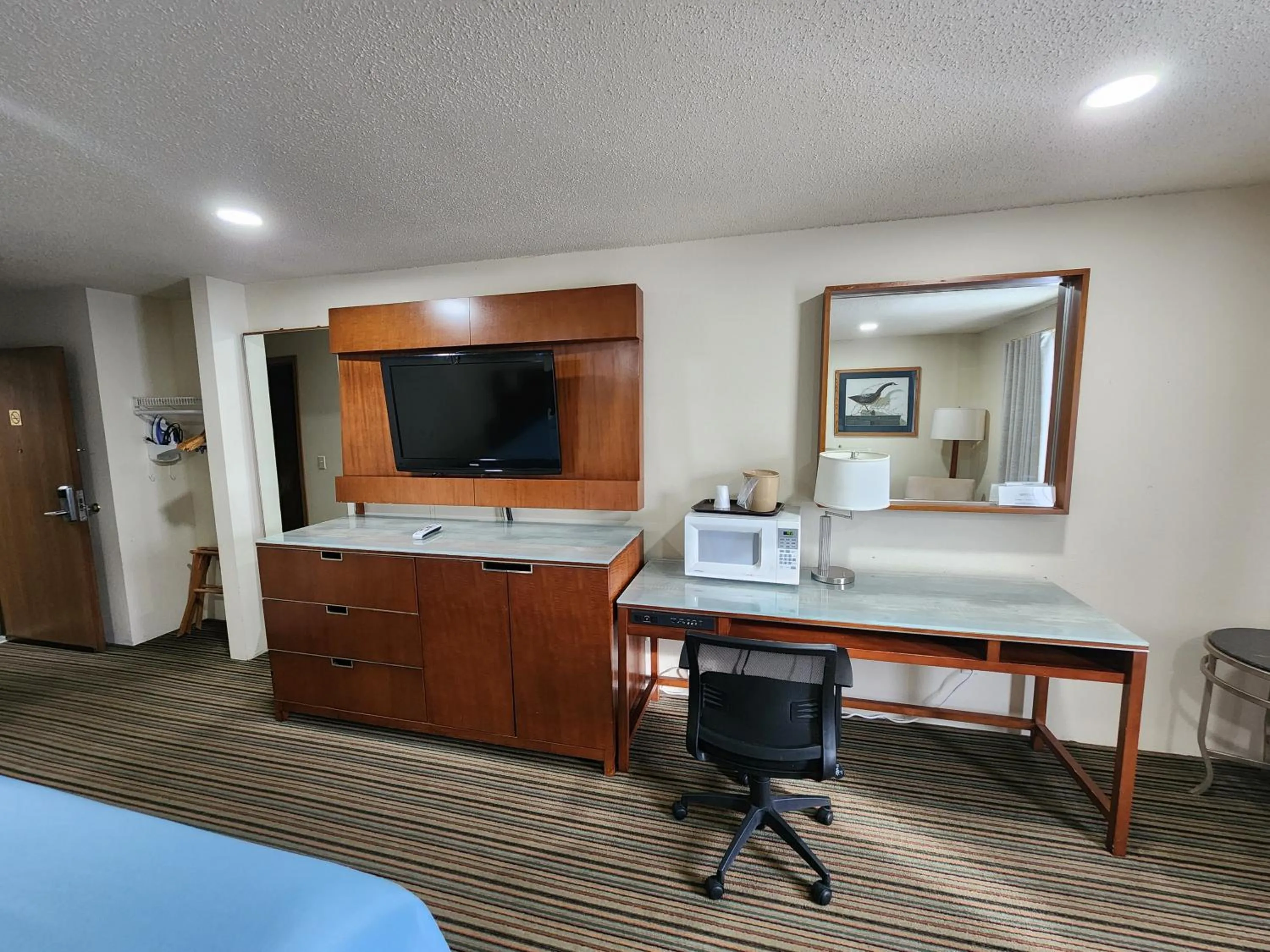 TV and multimedia in Windsor Place Inn