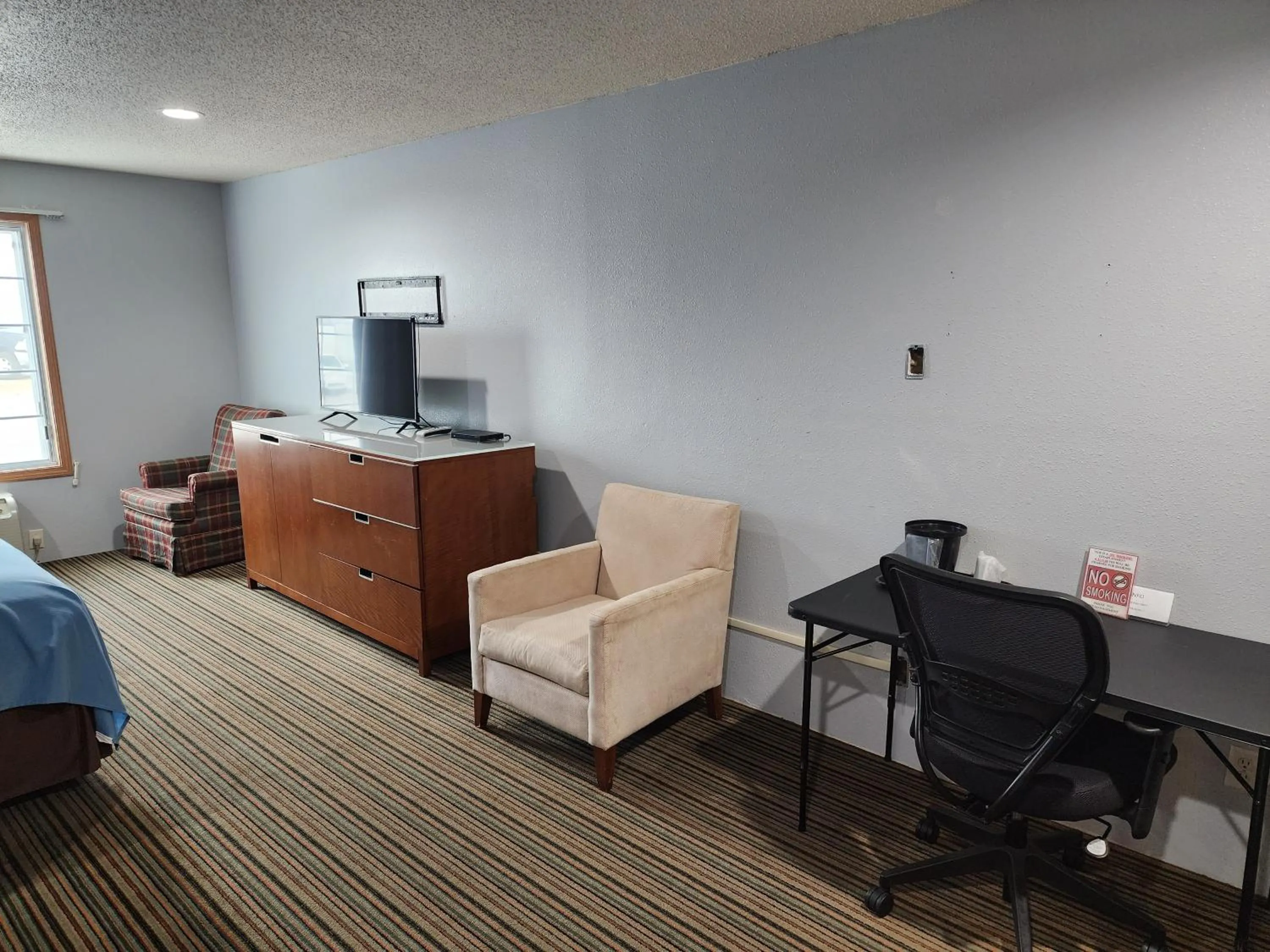 Bed in Windsor Place Inn