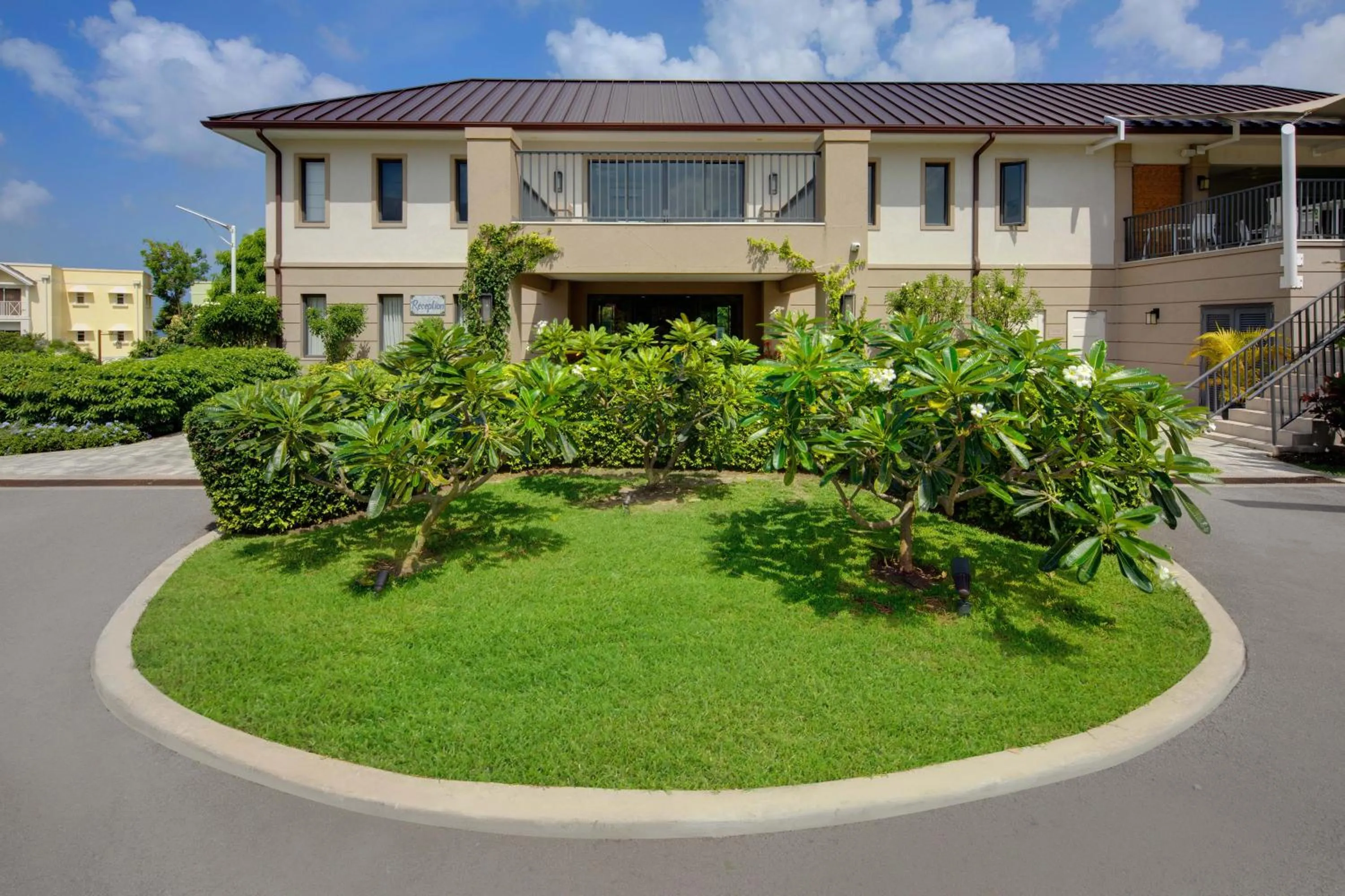 Facade/entrance in Beach View Hotel