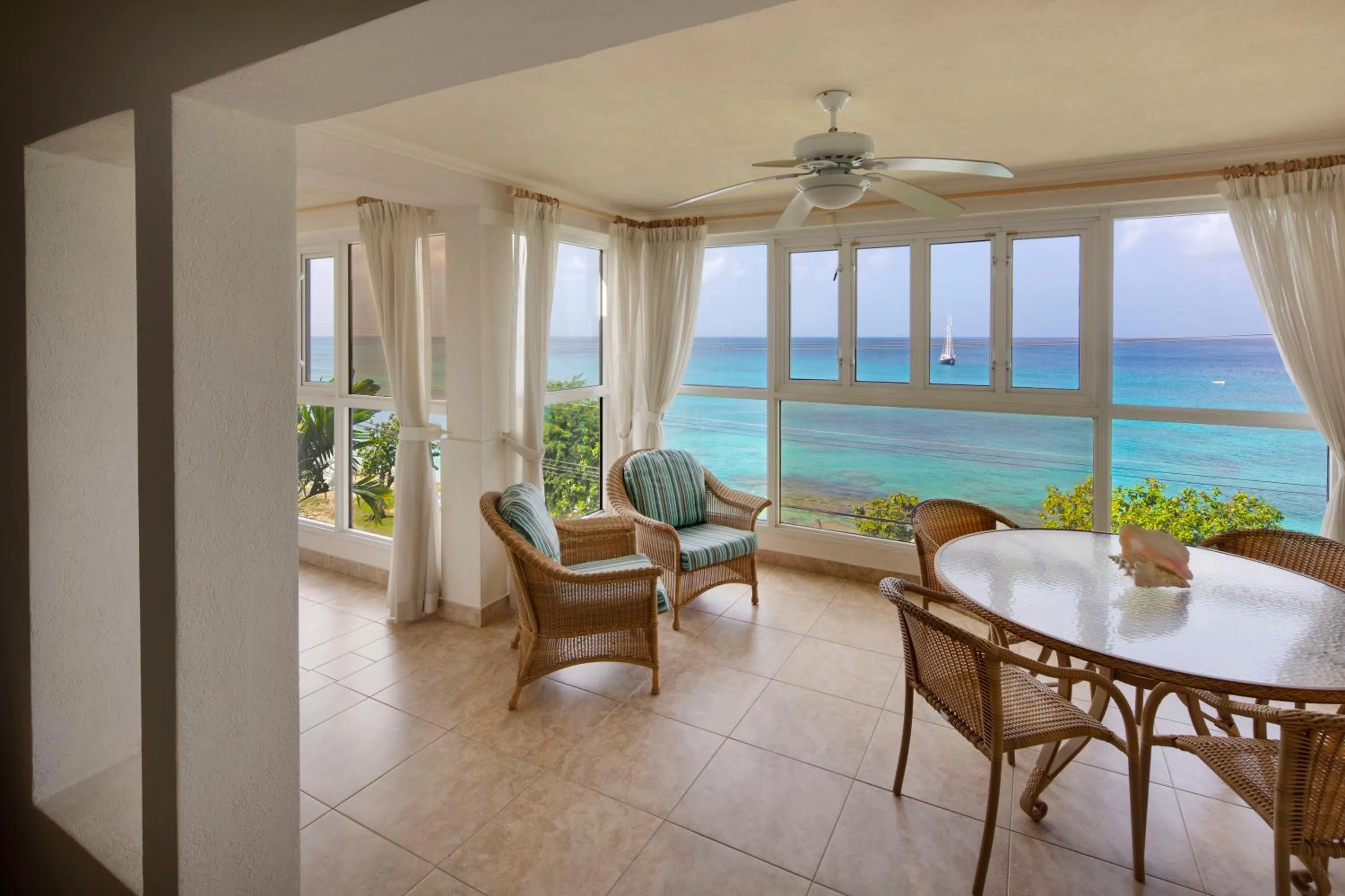 Patio in Beach View Hotel