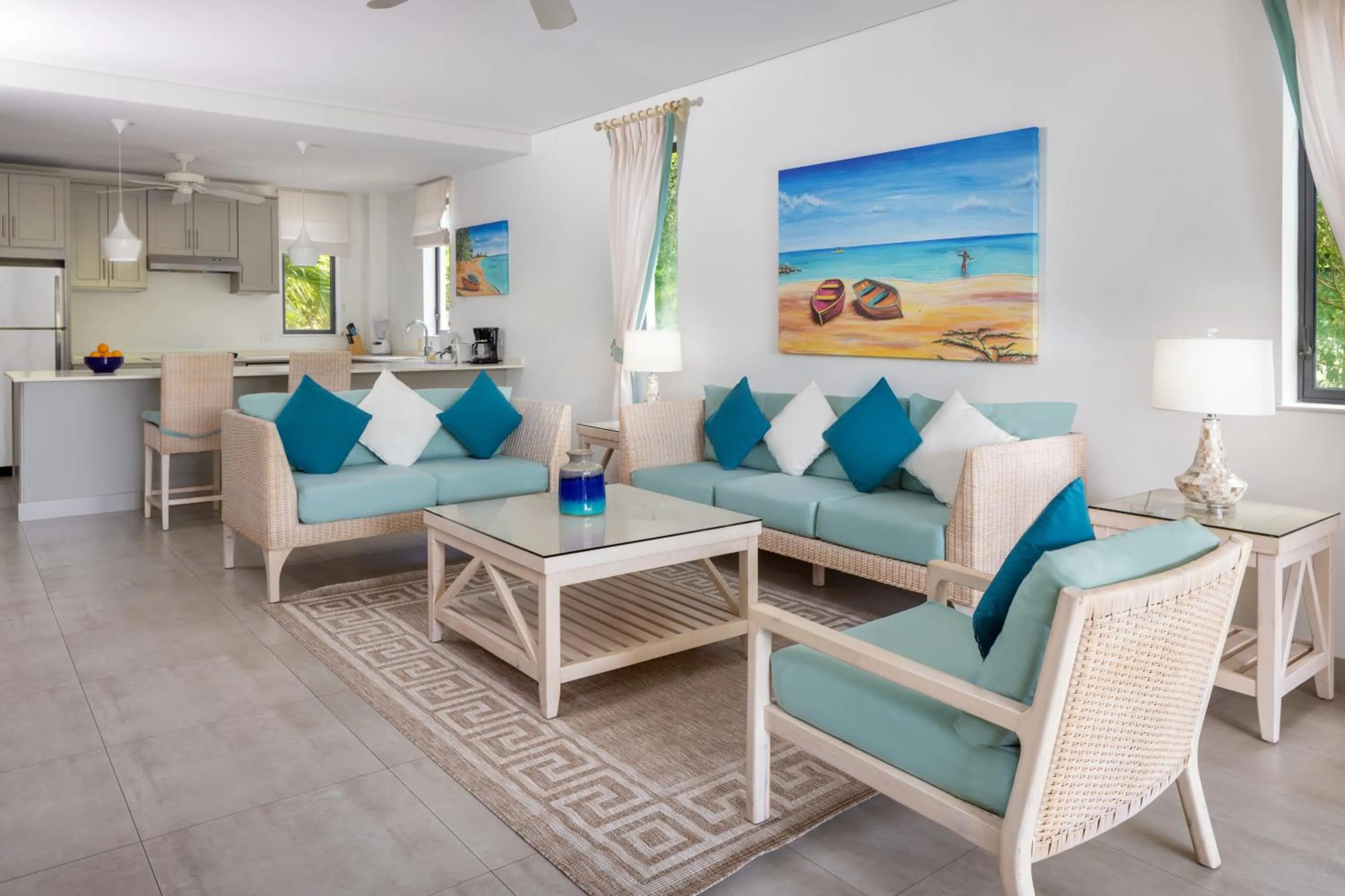 Living room in Beach View Hotel