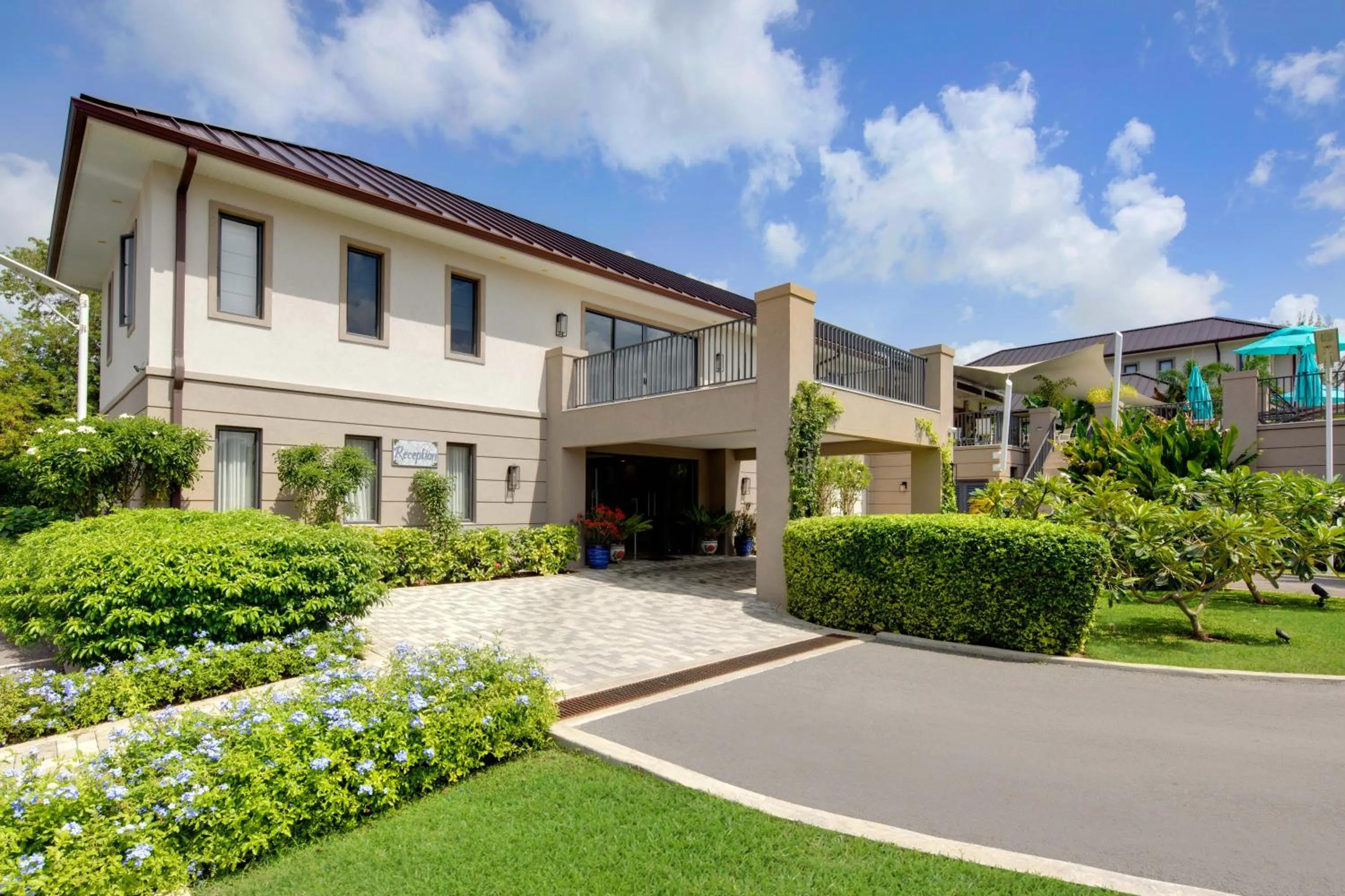 Facade/entrance in Beach View Hotel
