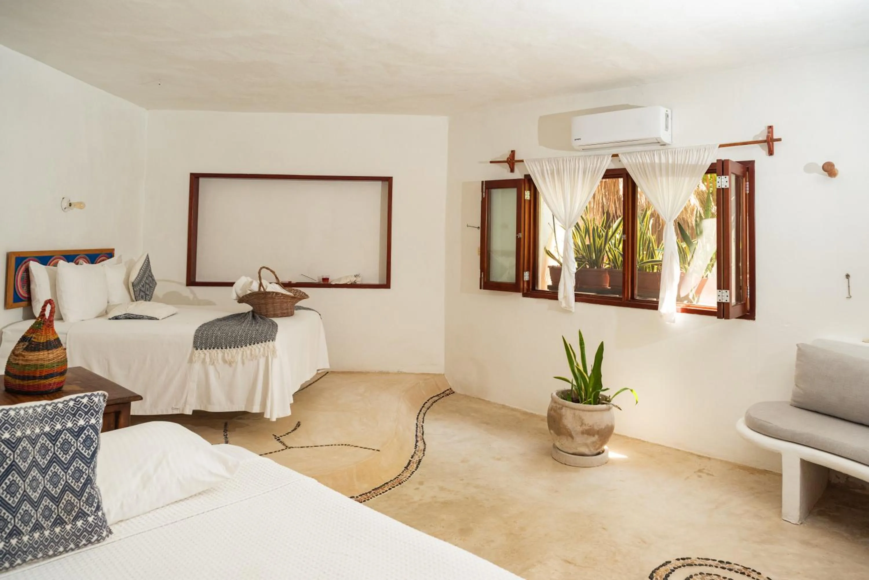 Photo of the whole room, Bed in Casa Takywara