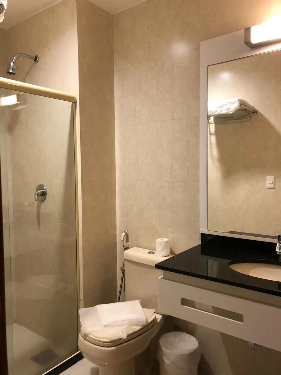 Shower in Grande Hotel Petrópolis