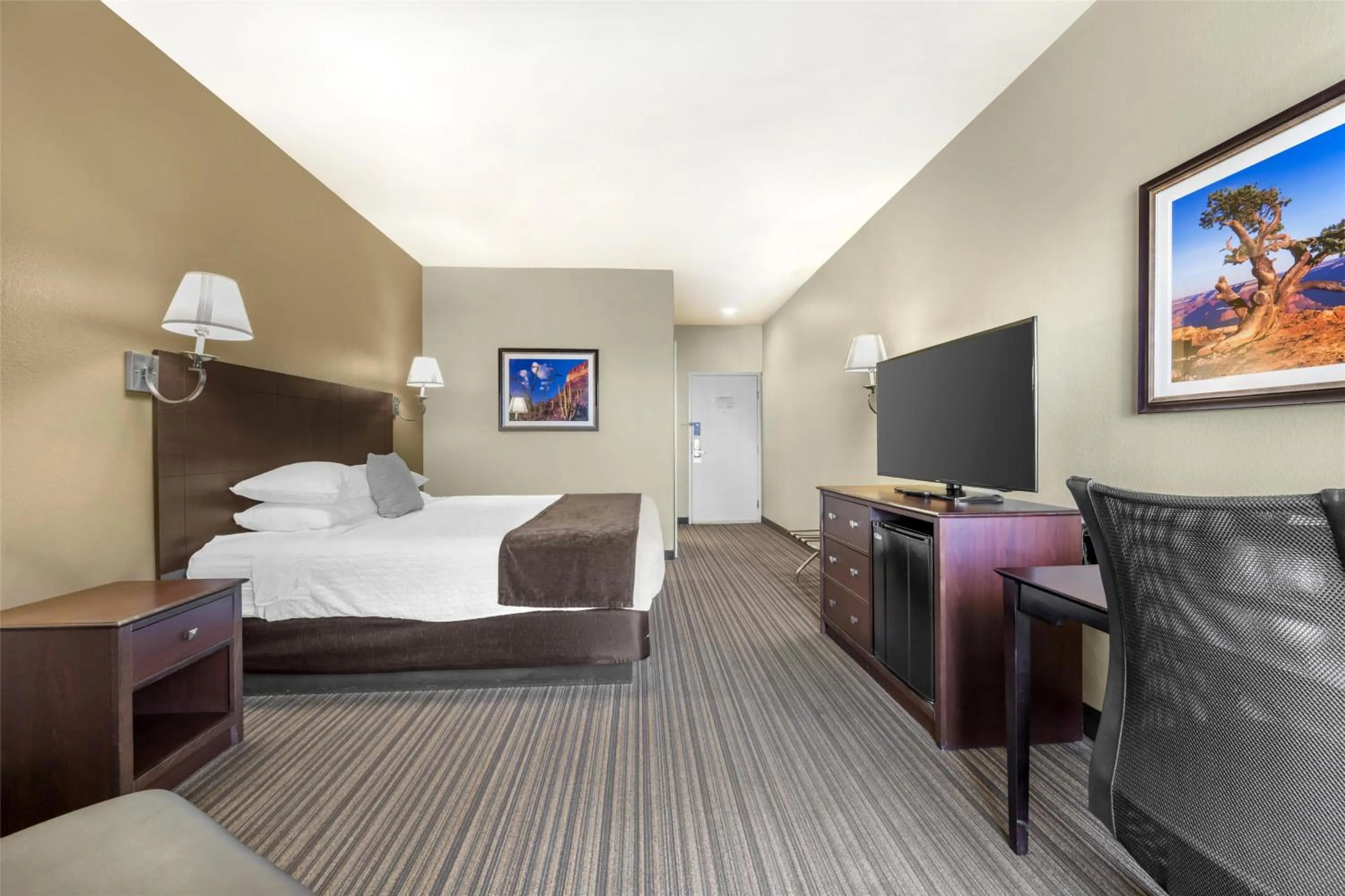 Bedroom, Bed in Best Western Plus Winslow Inn