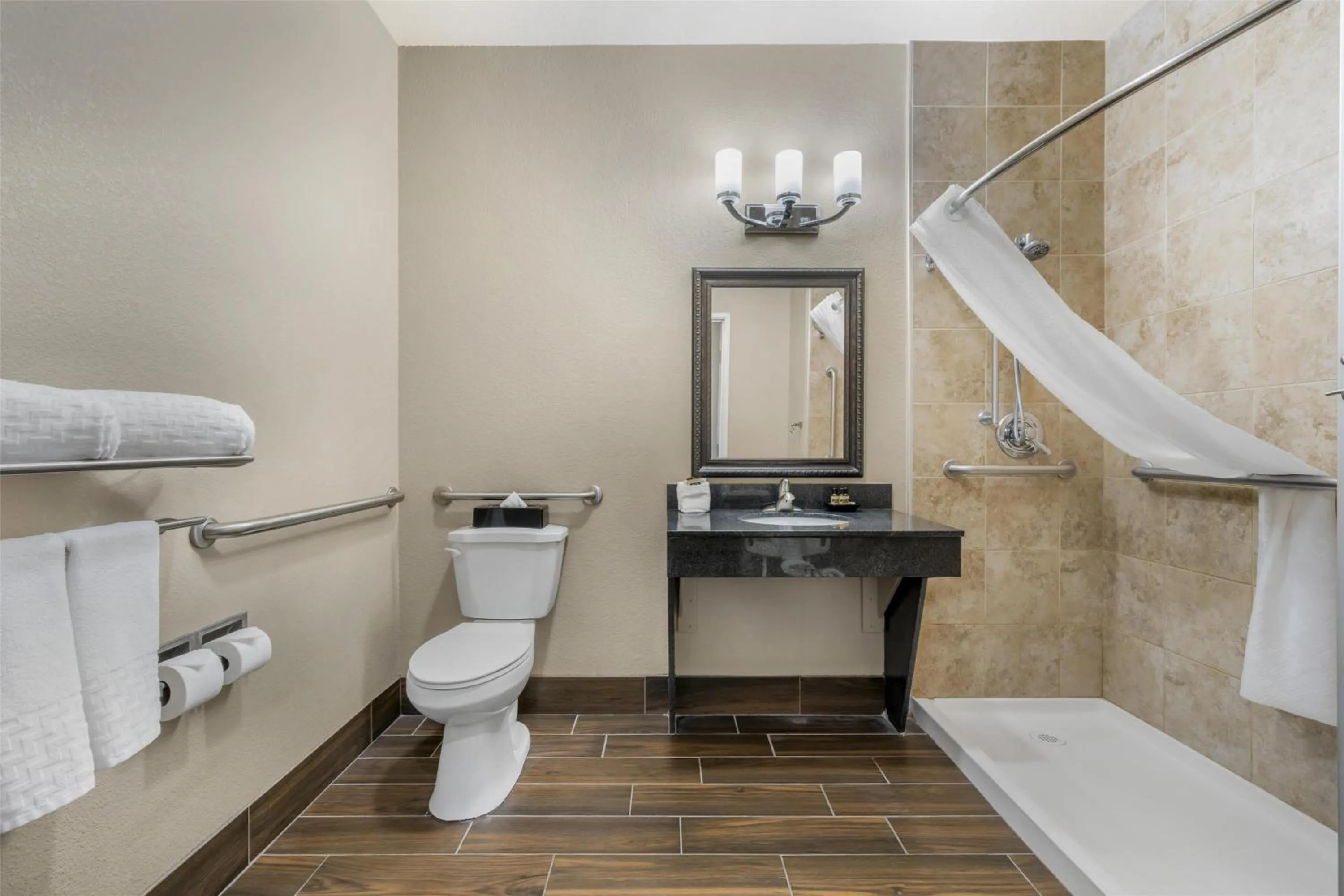 Bathroom in Best Western Plus Winslow Inn