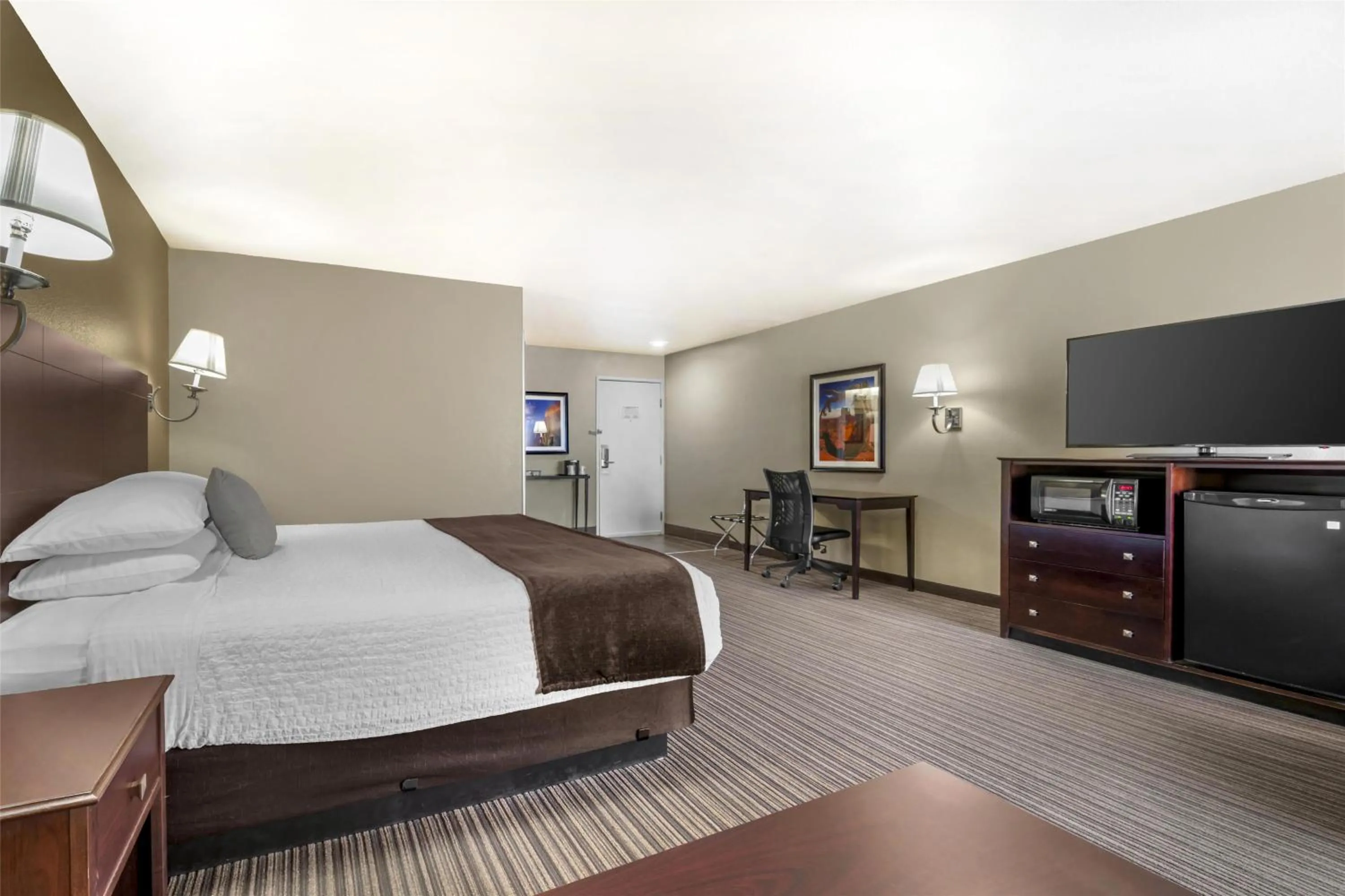 Bedroom, Bed in Best Western Plus Winslow Inn