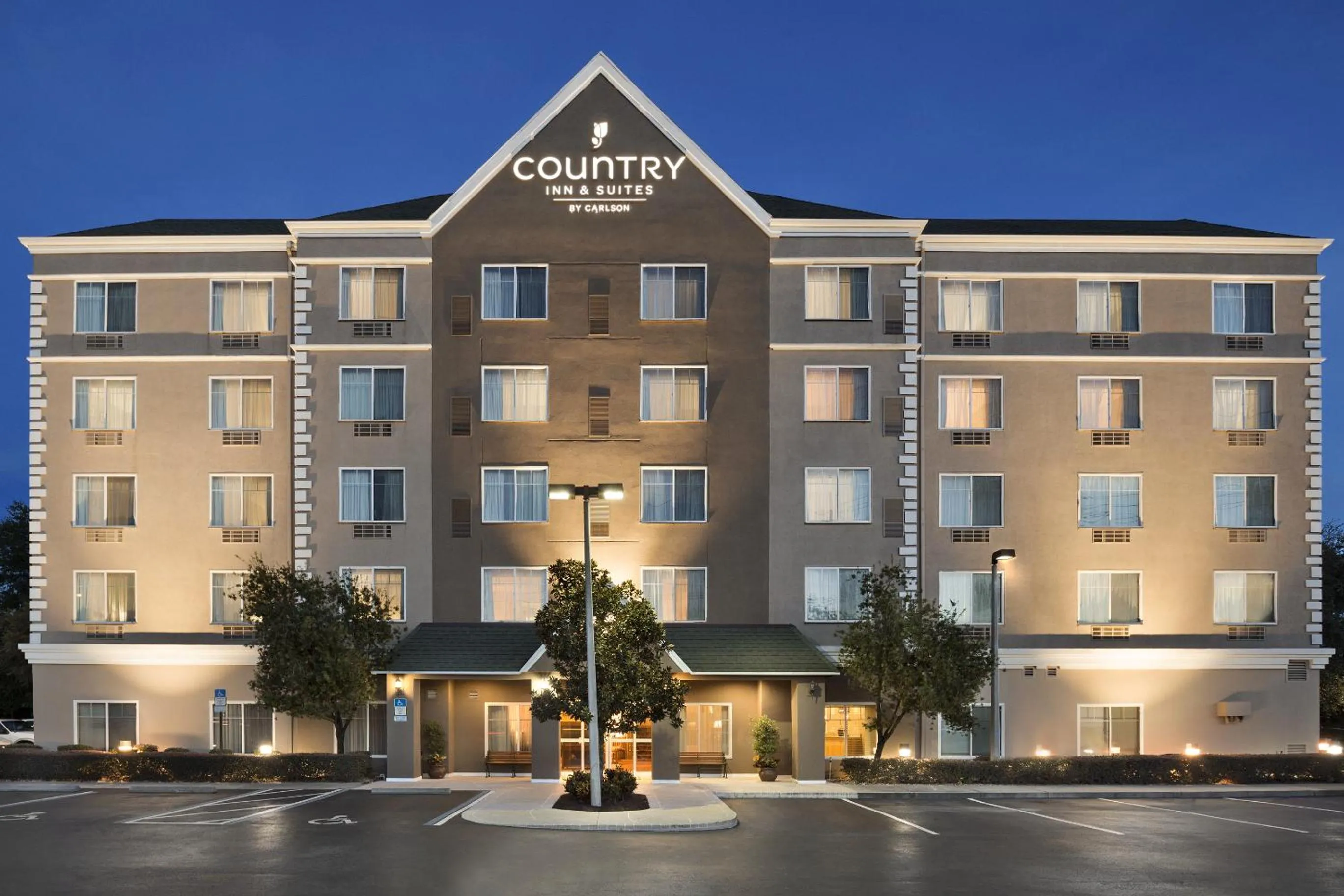 Property building in Country Inn & Suites by Radisson, Ocala Southwest