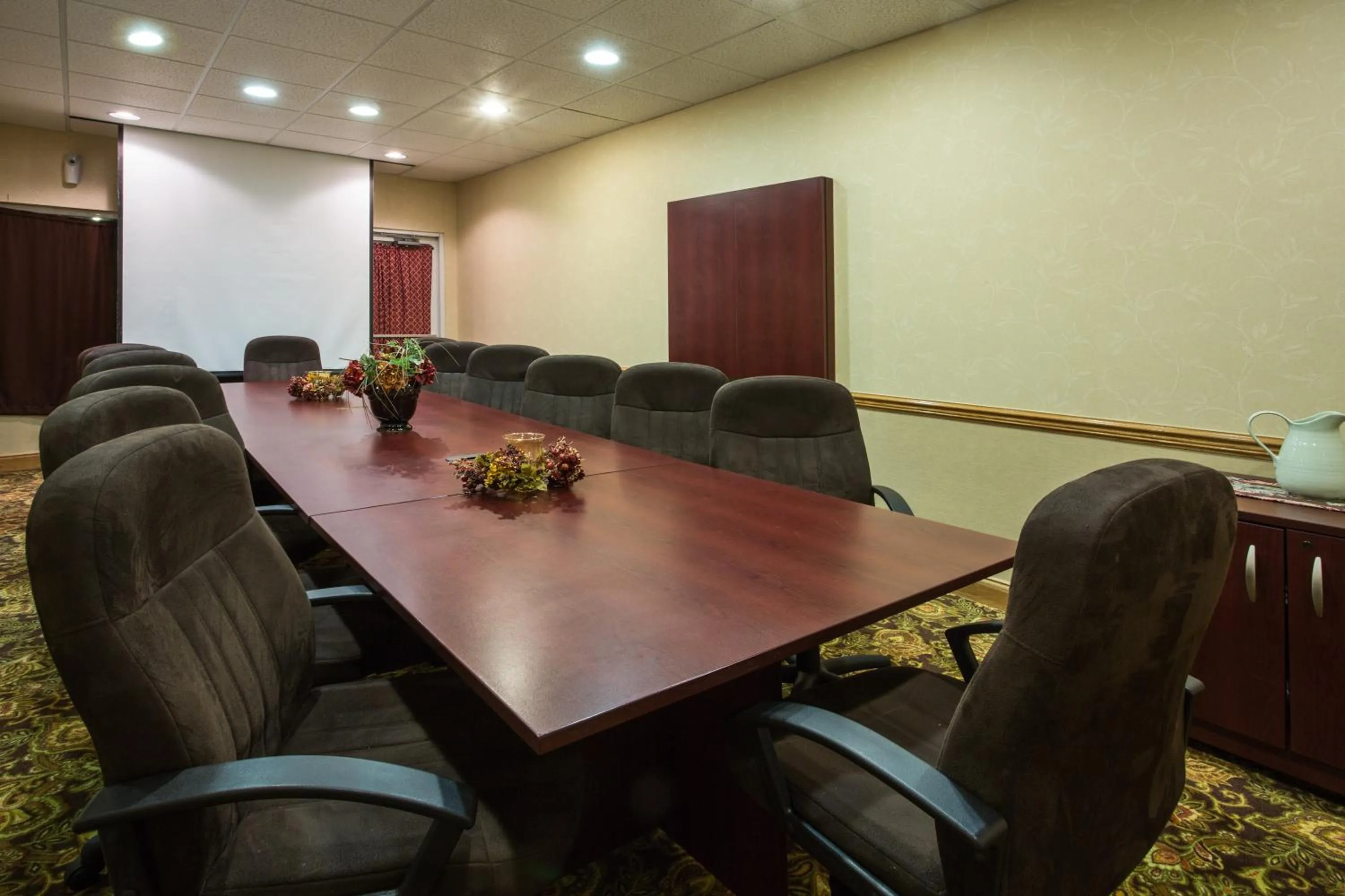 Meeting/conference room in Country Inn & Suites by Radisson, Ocala Southwest