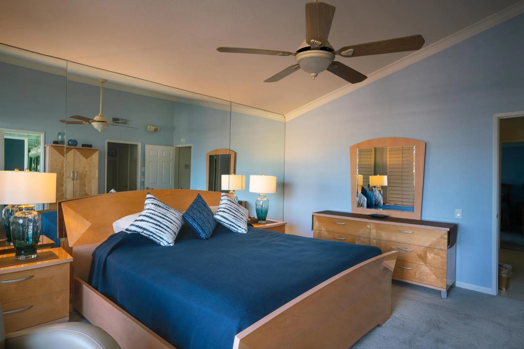 Bed in Sundance Villas by Private Villa Management