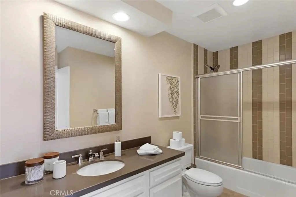 Shower in Sundance Villas by Private Villa Management