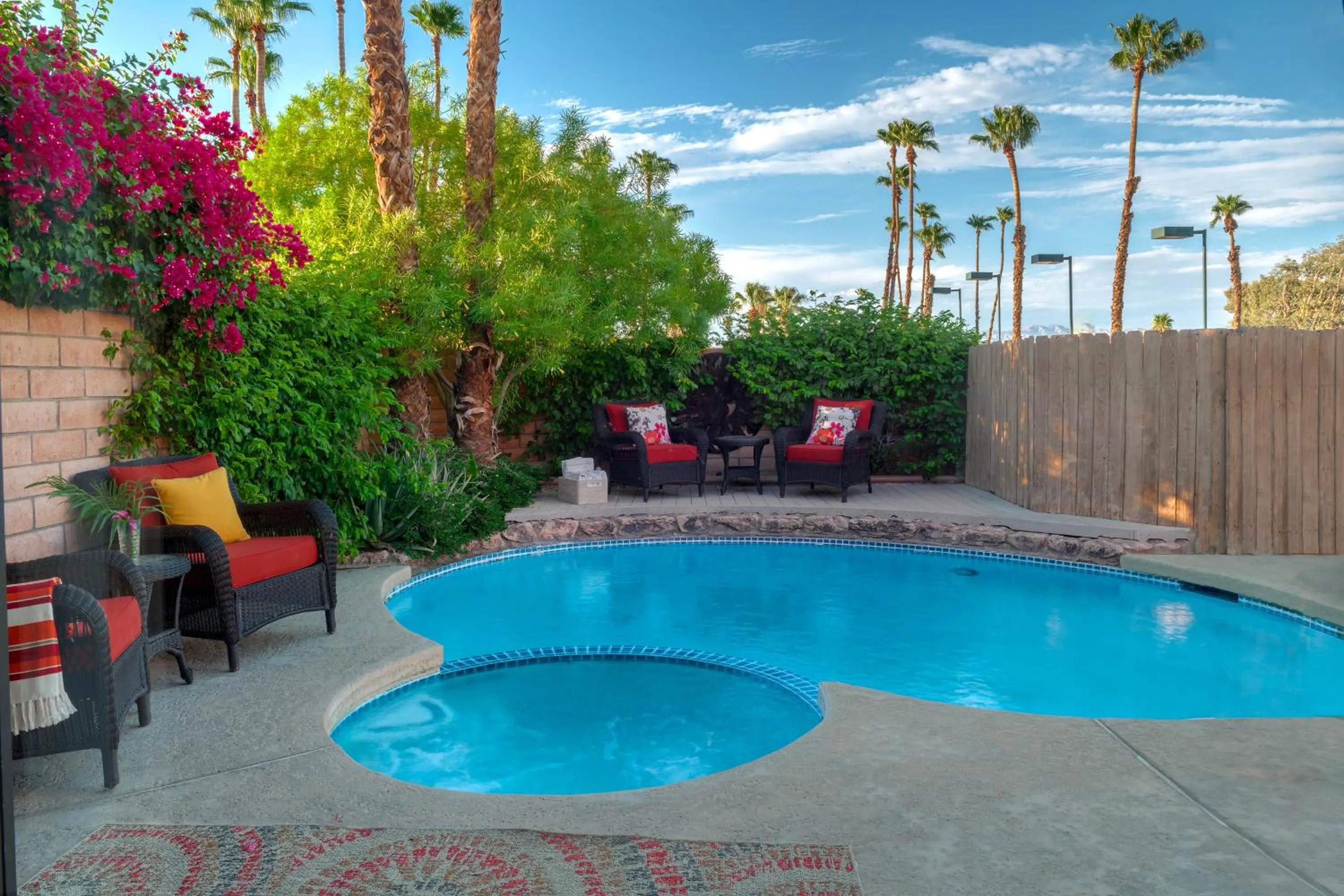 Garden in Sundance Villas by Private Villa Management