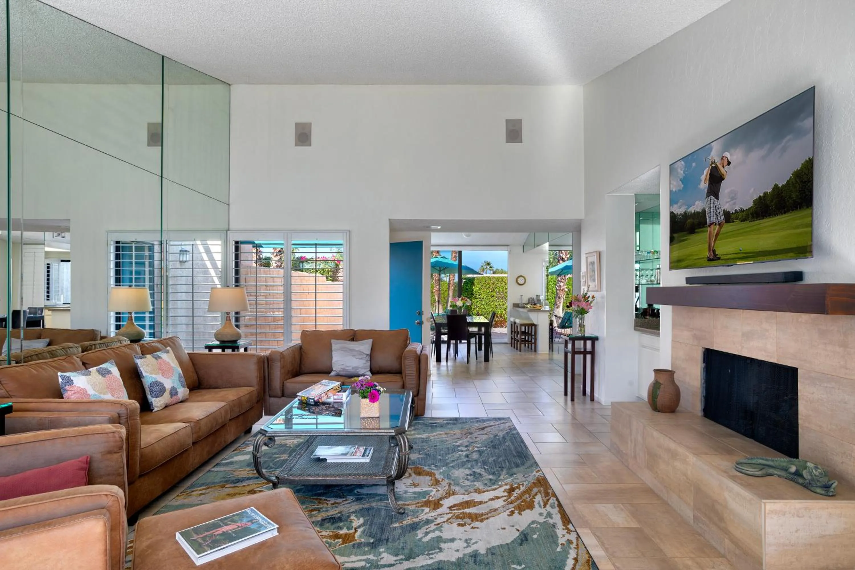 Communal lounge/ TV room in Sundance Villas by Private Villa Management