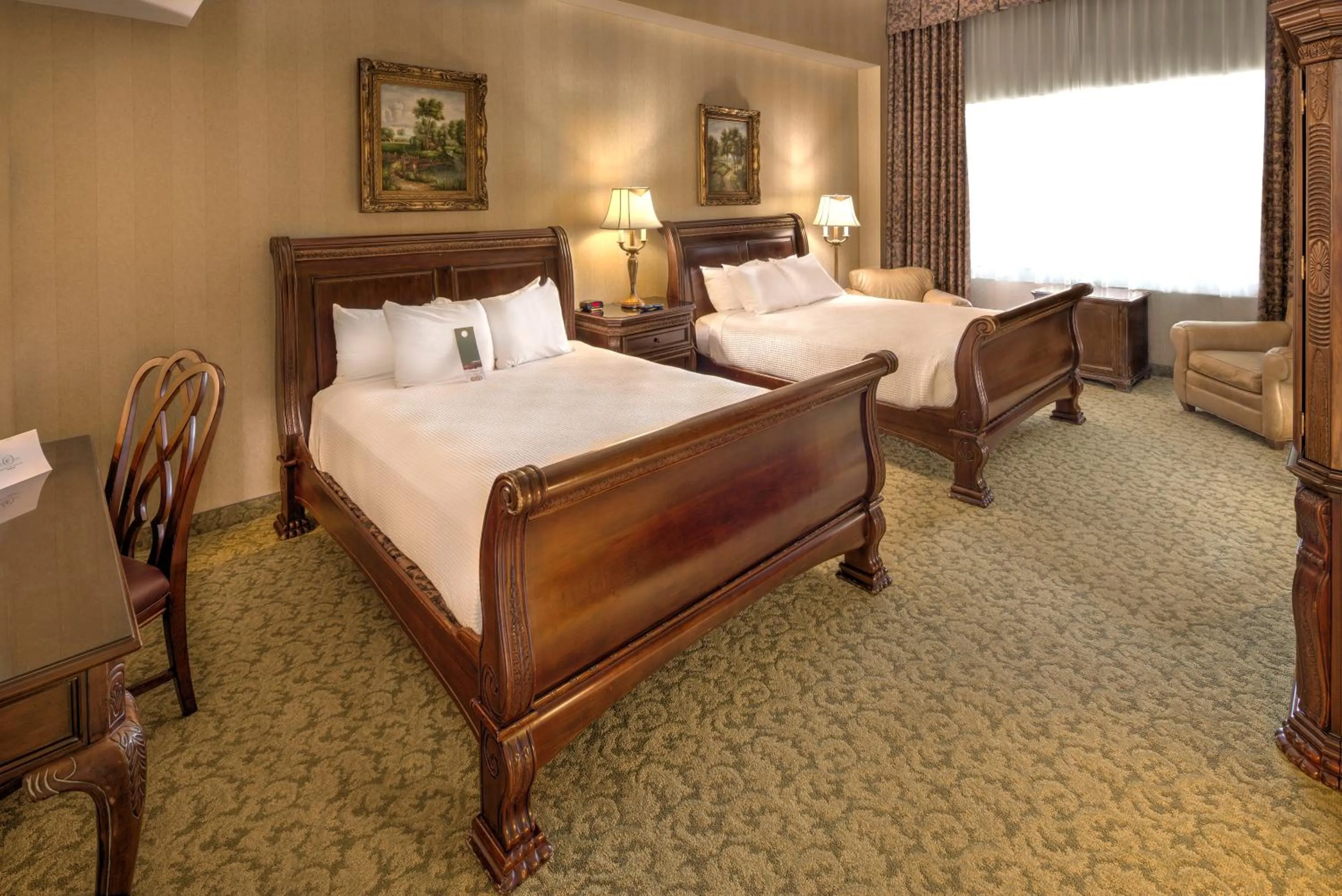 Bed in Carnegie Hotel & Spa