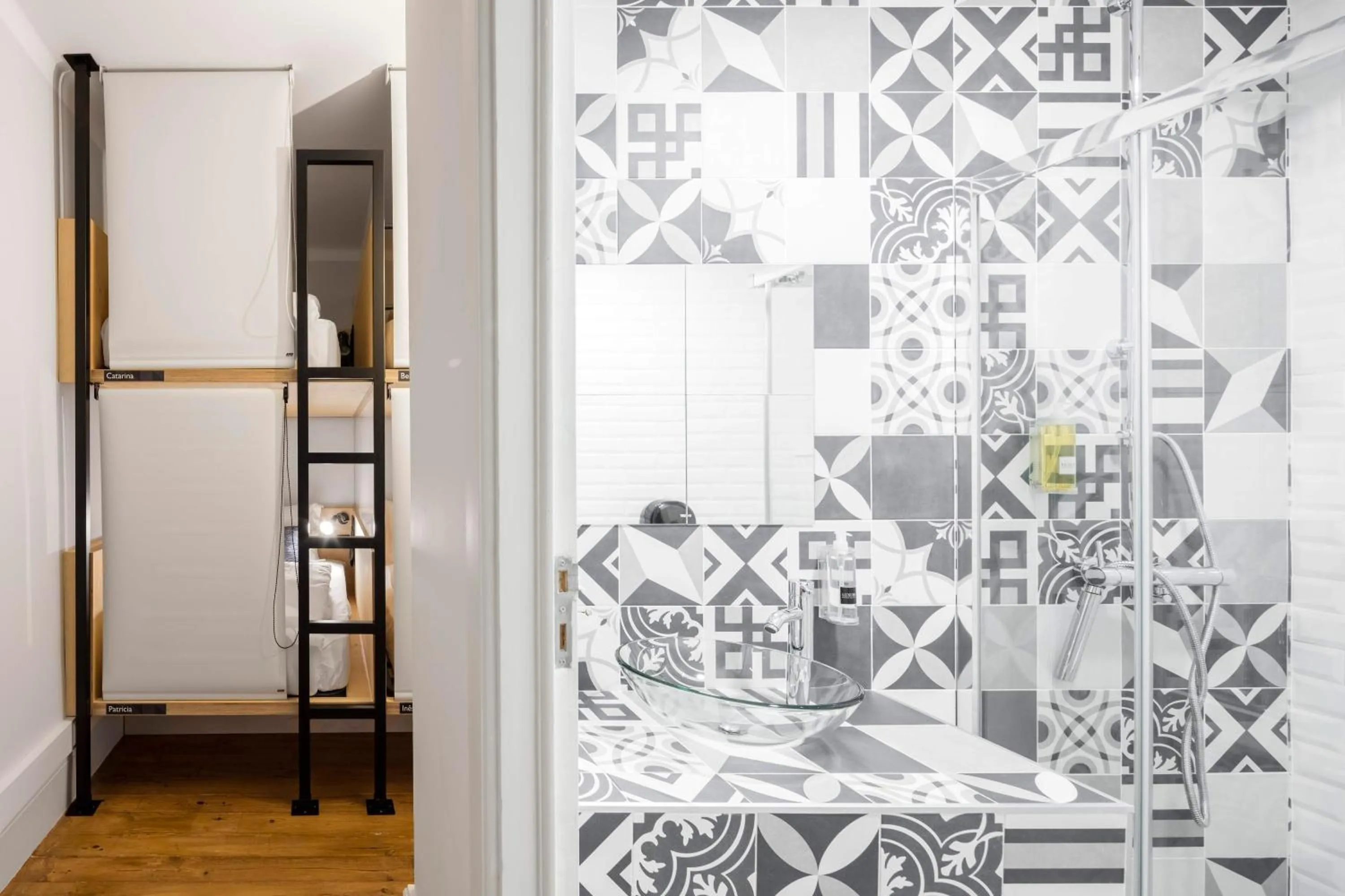 Penedo da Saudade Suites & Hostel