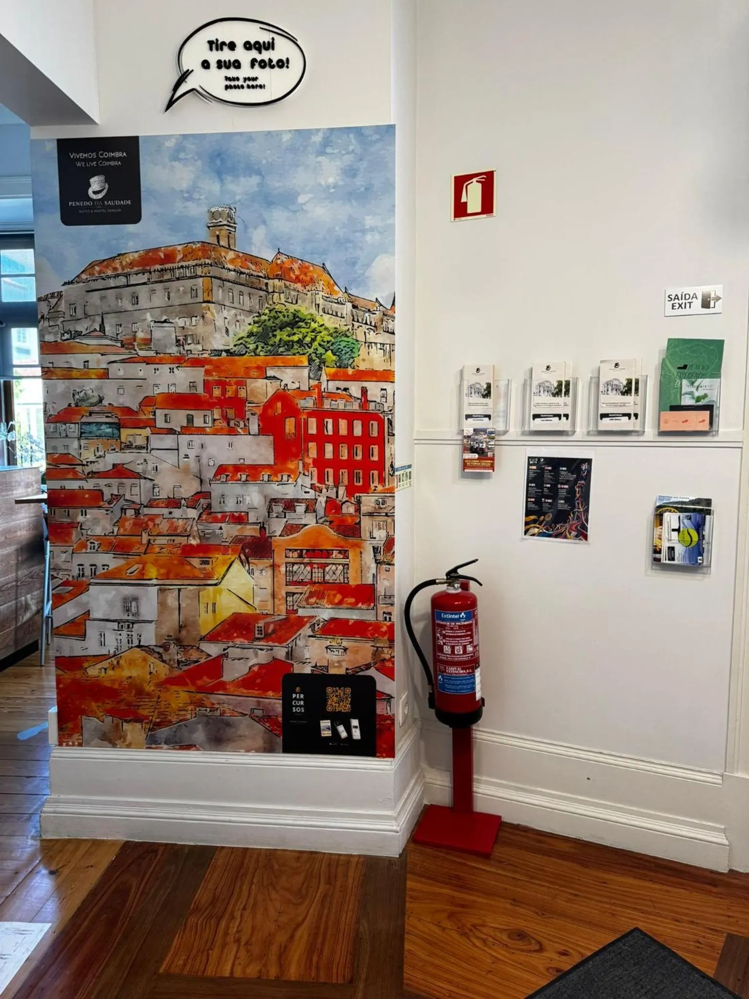 Penedo da Saudade Suites & Hostel