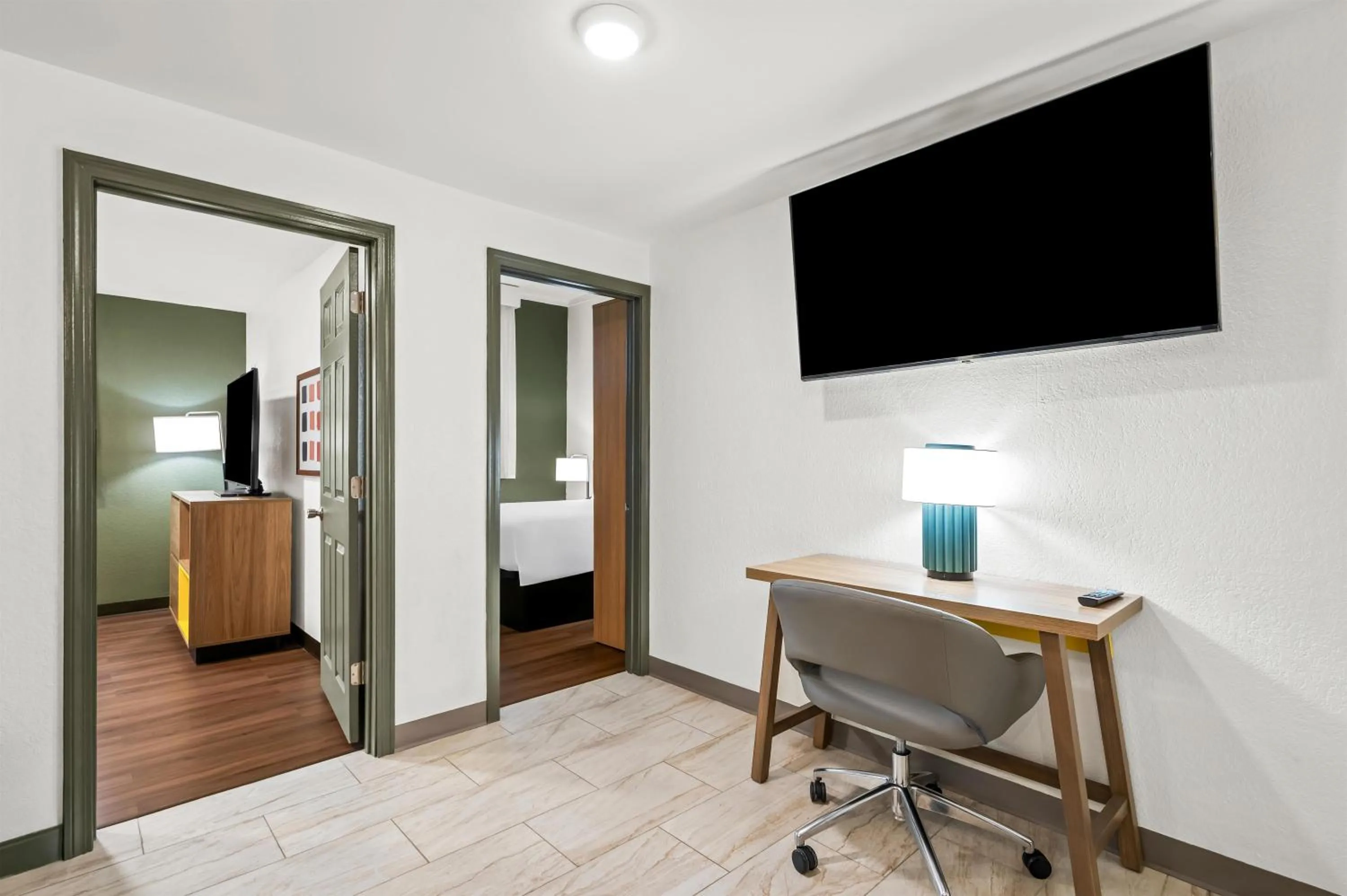 Bedroom, Bed in Spark by Hilton Portland Airport Maine Mall