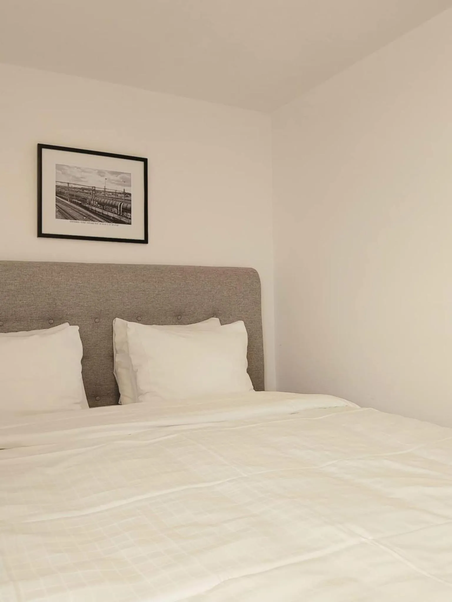 Bed in Gårdshotellet