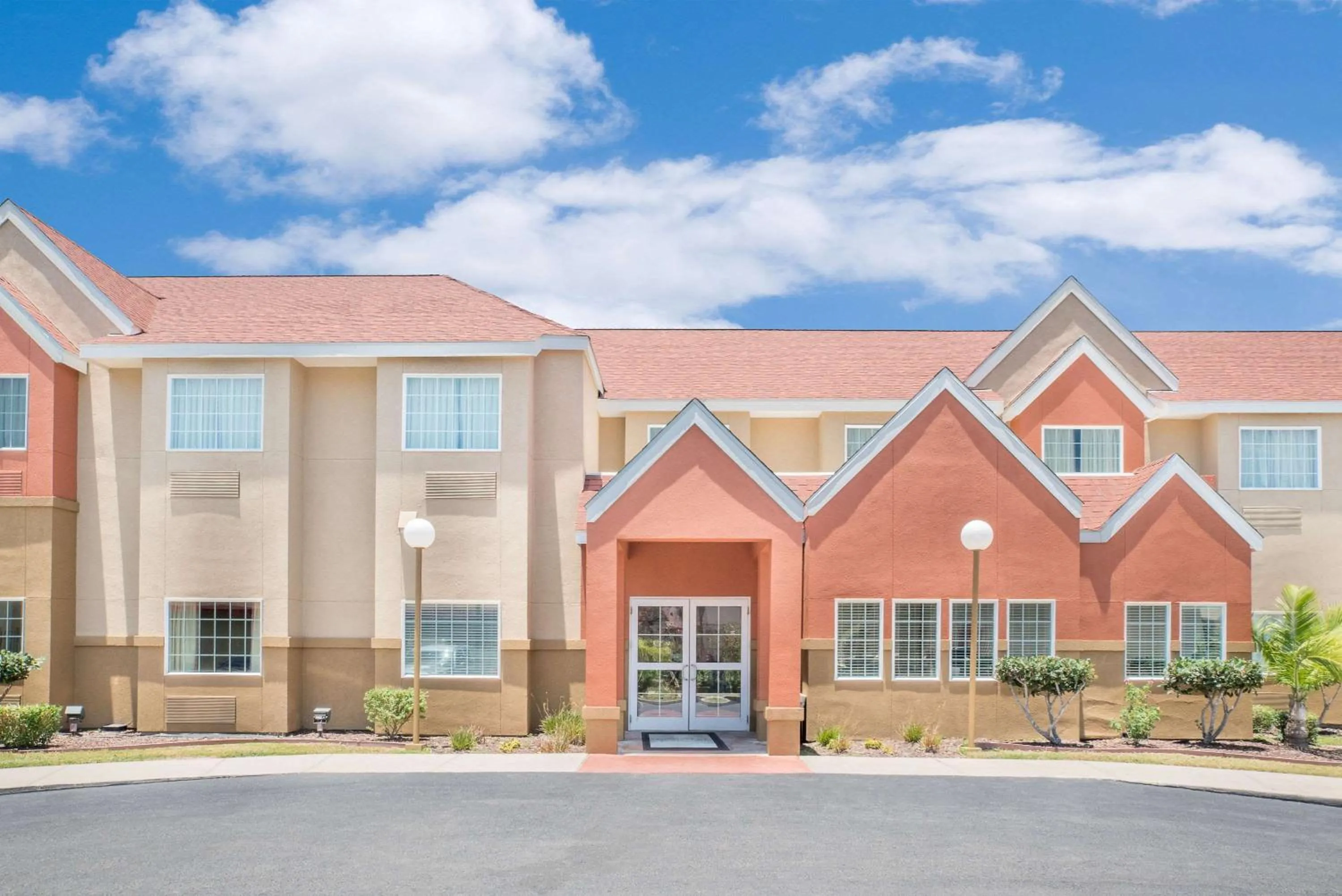 Property building in Microtel Inn & Suites by Wyndham Corpus Christi/Aransas Pass