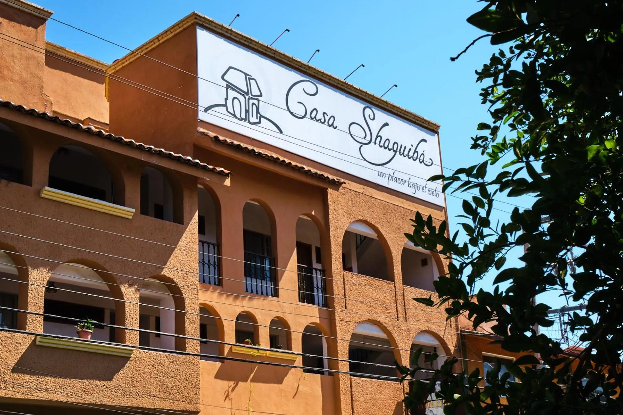 Property building in Casa Shaguibá