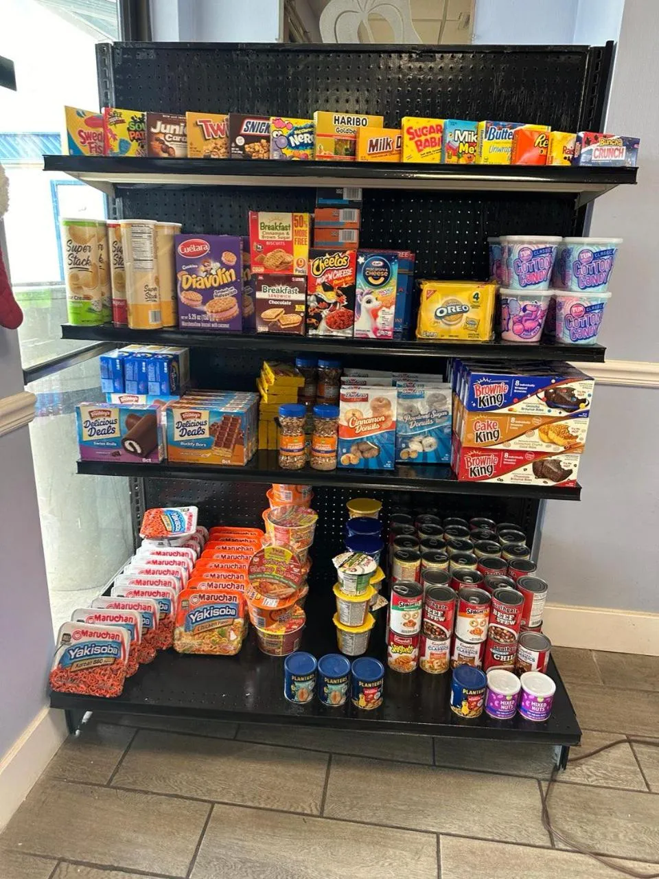 Food and drinks in Super 8 by Wyndham Carlisle North