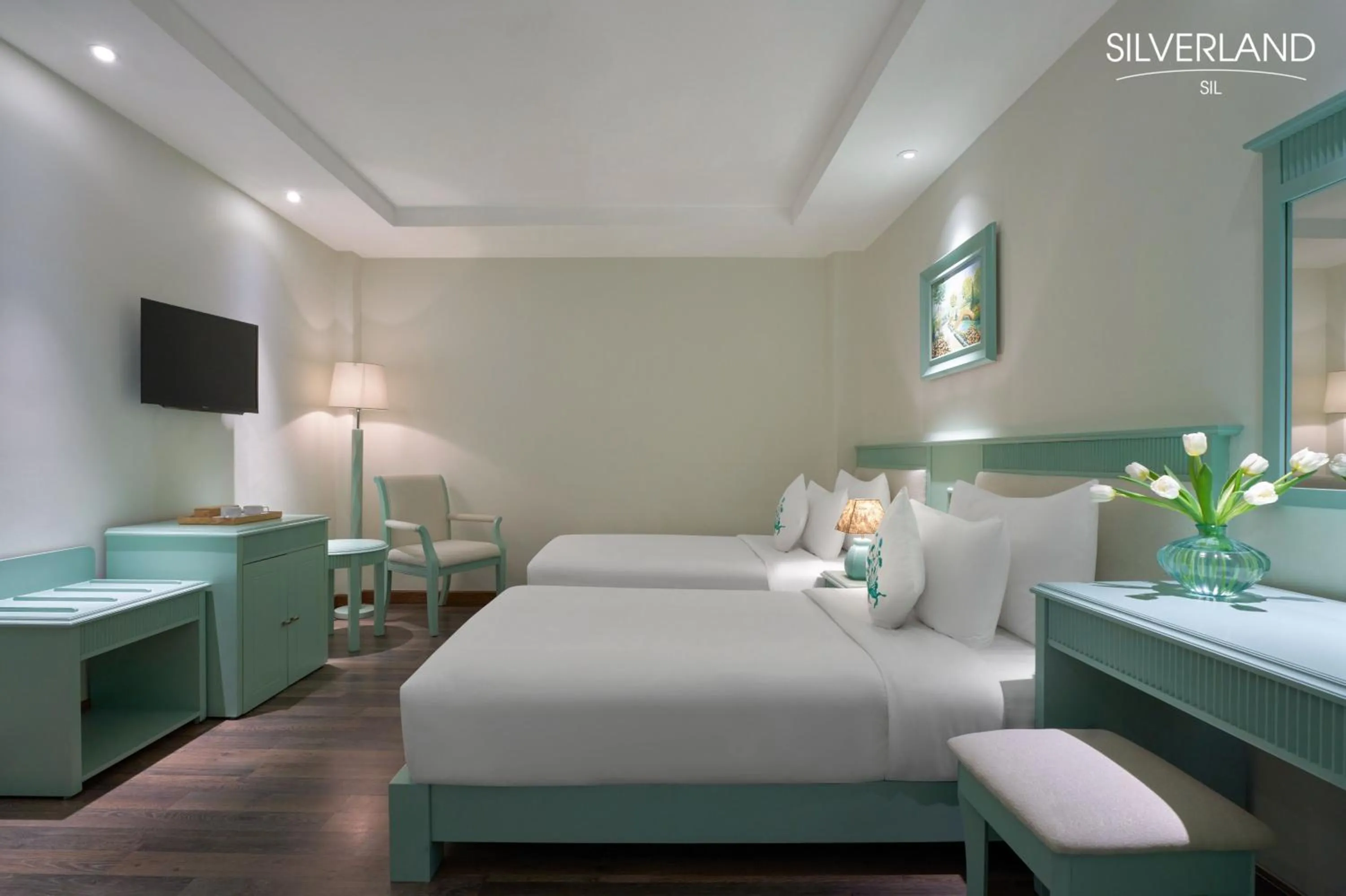 Bedroom, Bed in Silverland Sil Hotel