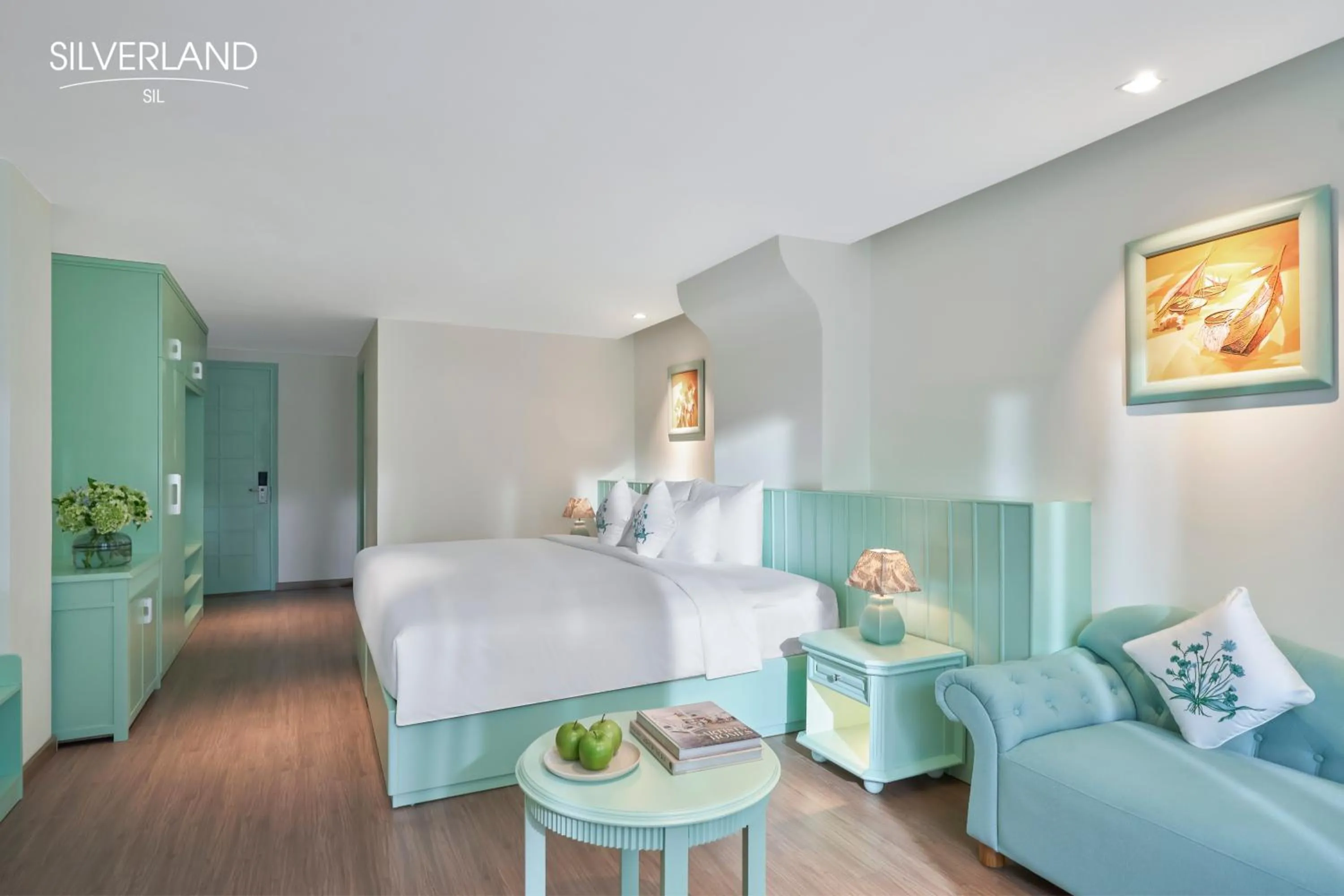 Bedroom, Bed in Silverland Sil Hotel