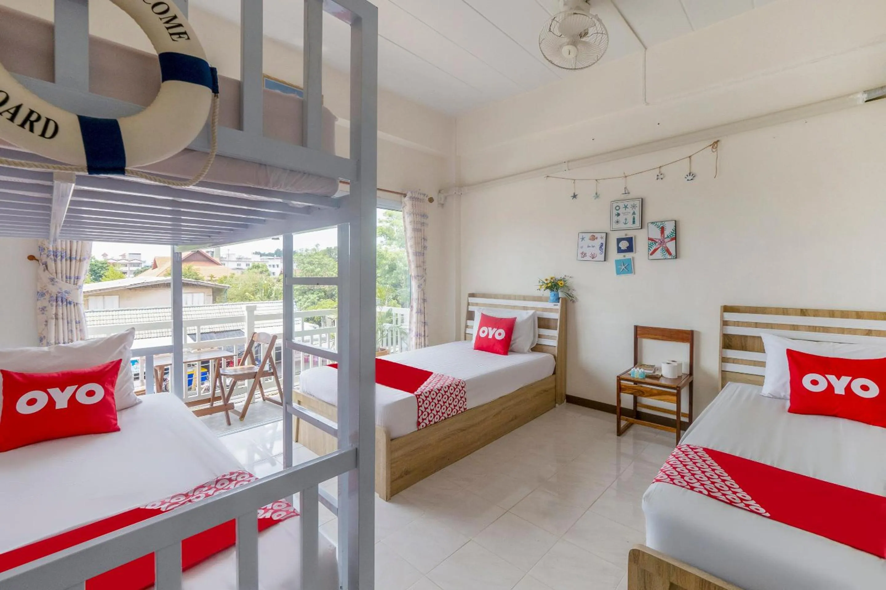 Bedroom, Bunk Bed in OYO 906 Bann One Love