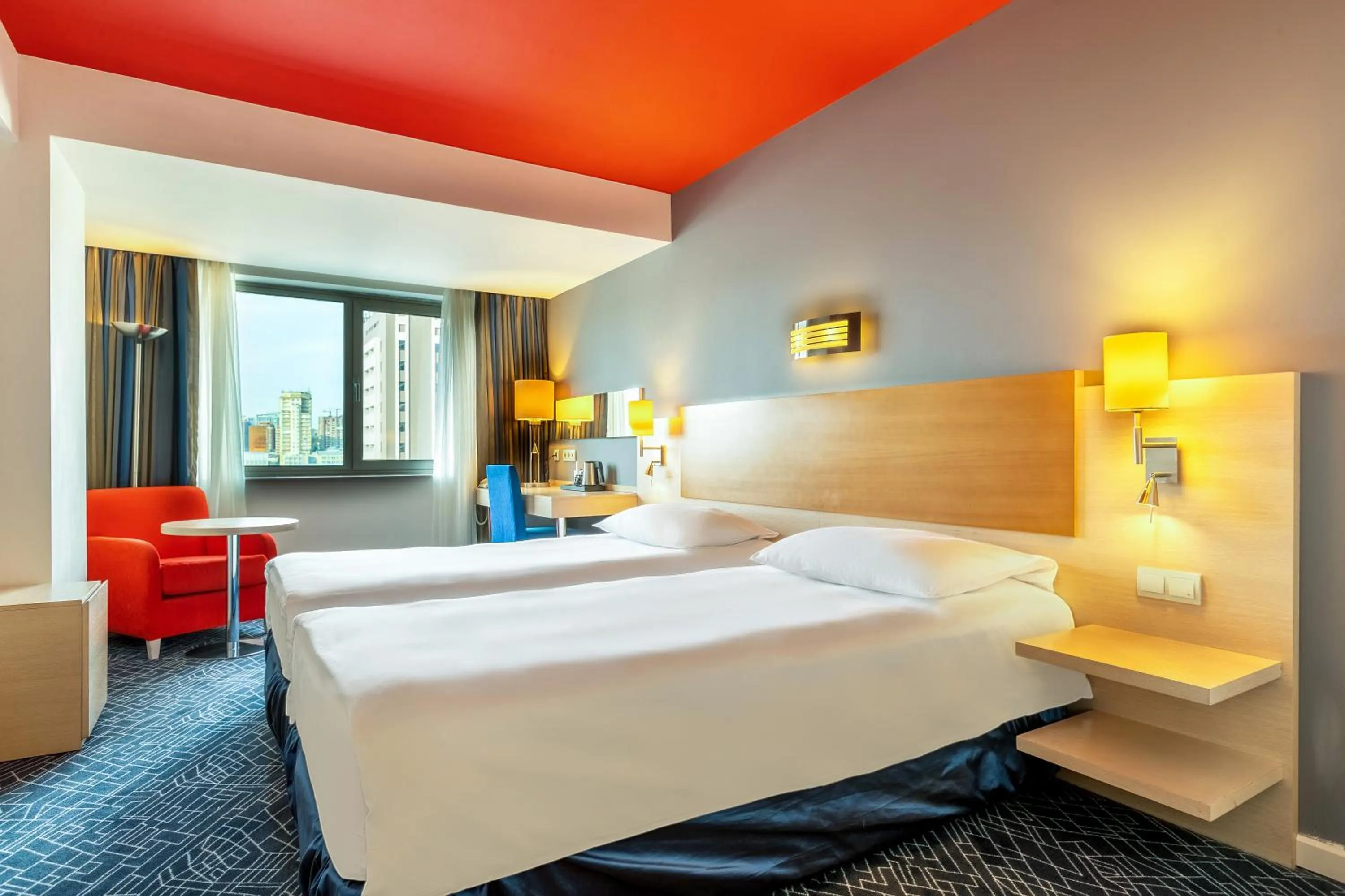 Living room, Bed in Radisson Hotel Baku