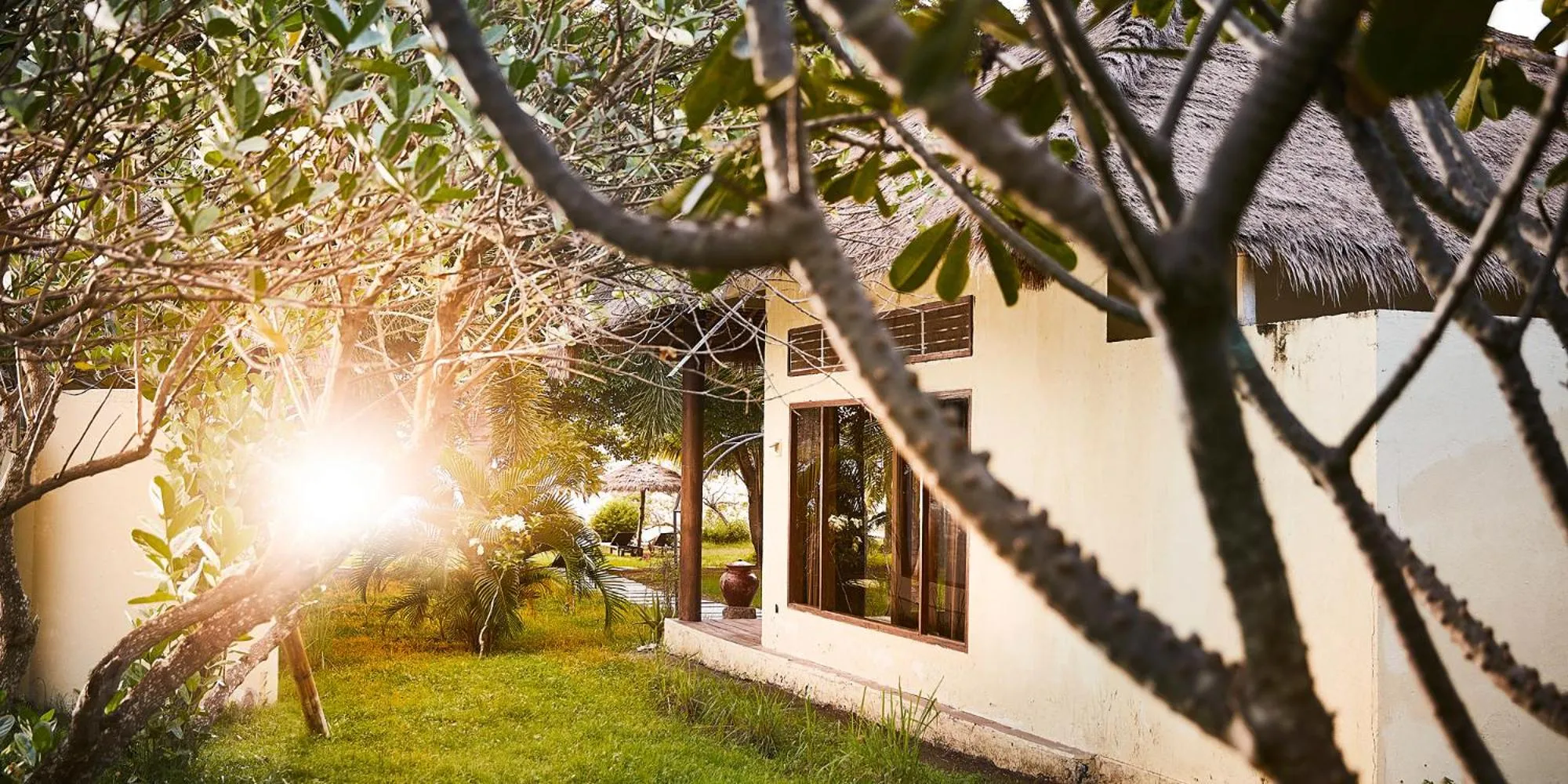 Pearl Beach Resort Gili Asahan