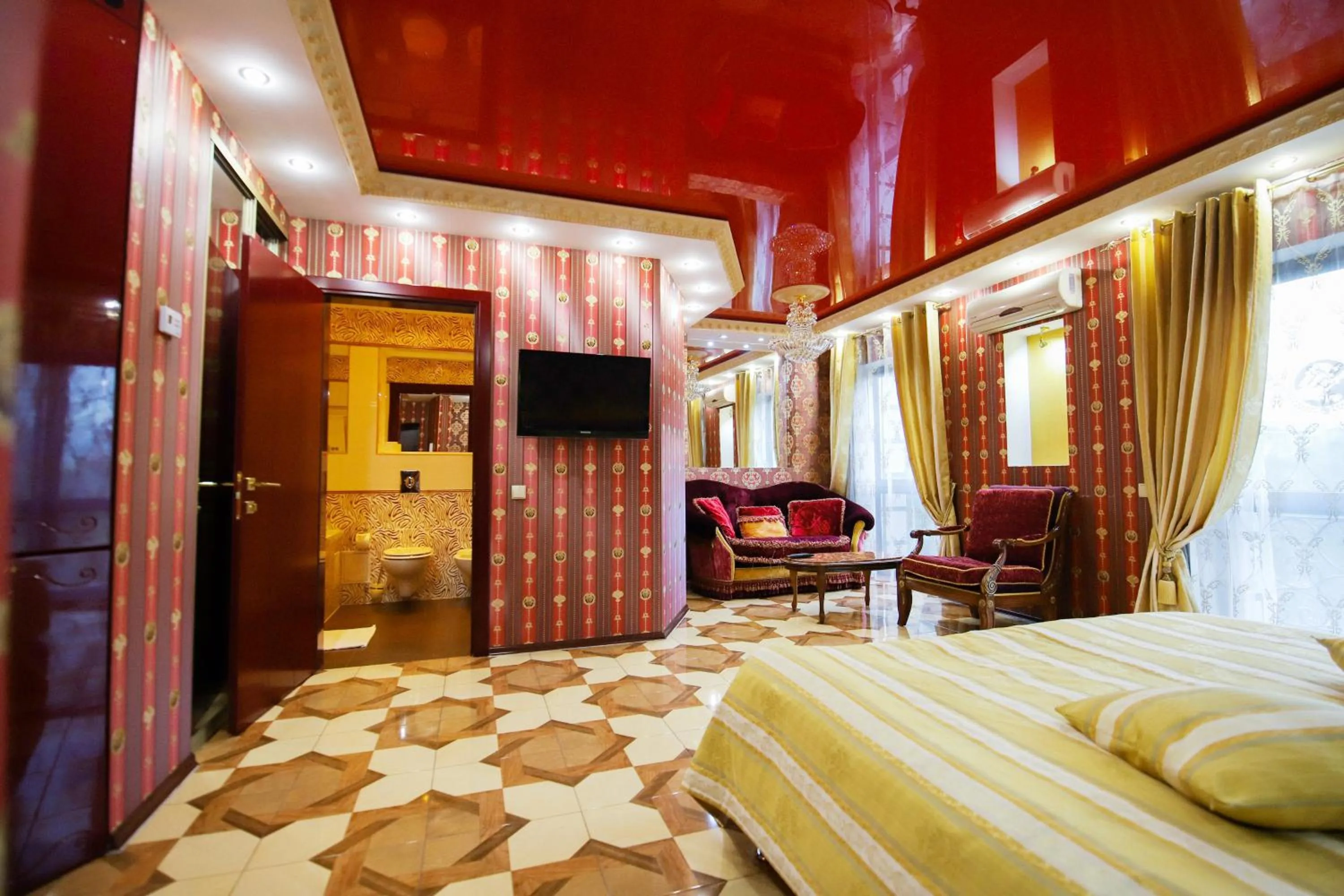 Decorative detail, Bed in Prestige apart-hotel