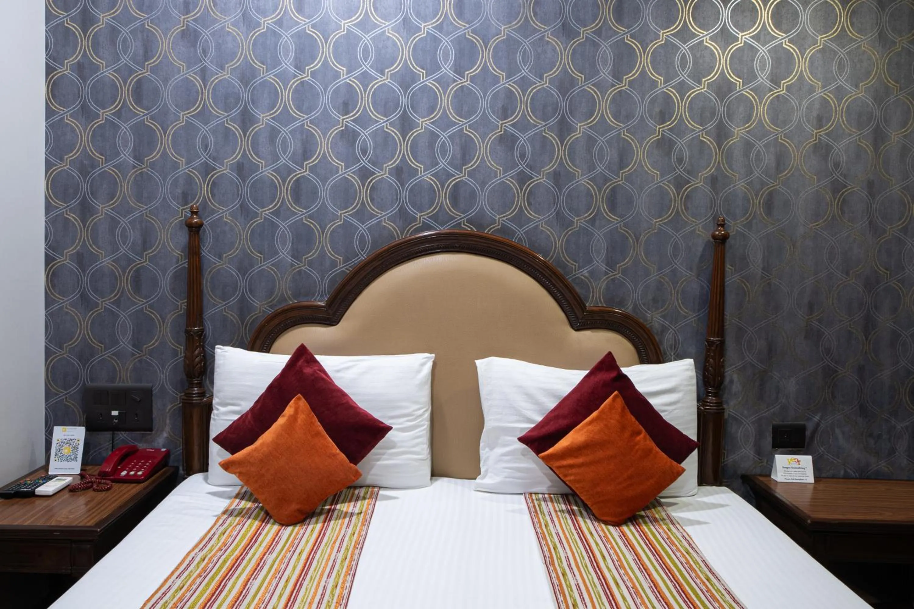 Bed in Hotel Sunstar Grand