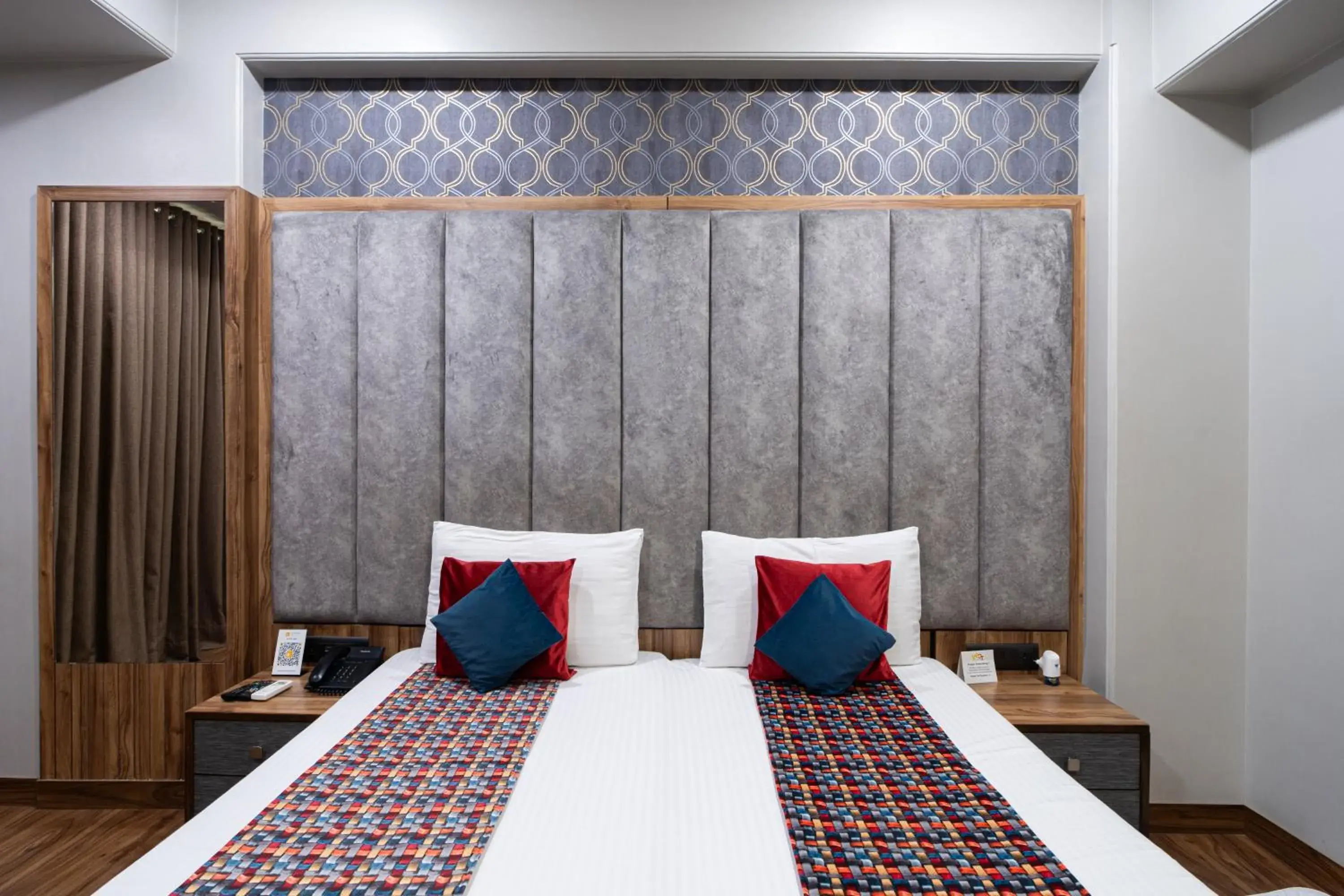 Deluxe Double Room in Hotel Sunstar Grand Deluxe Double Room in Hotel Sunstar Grand