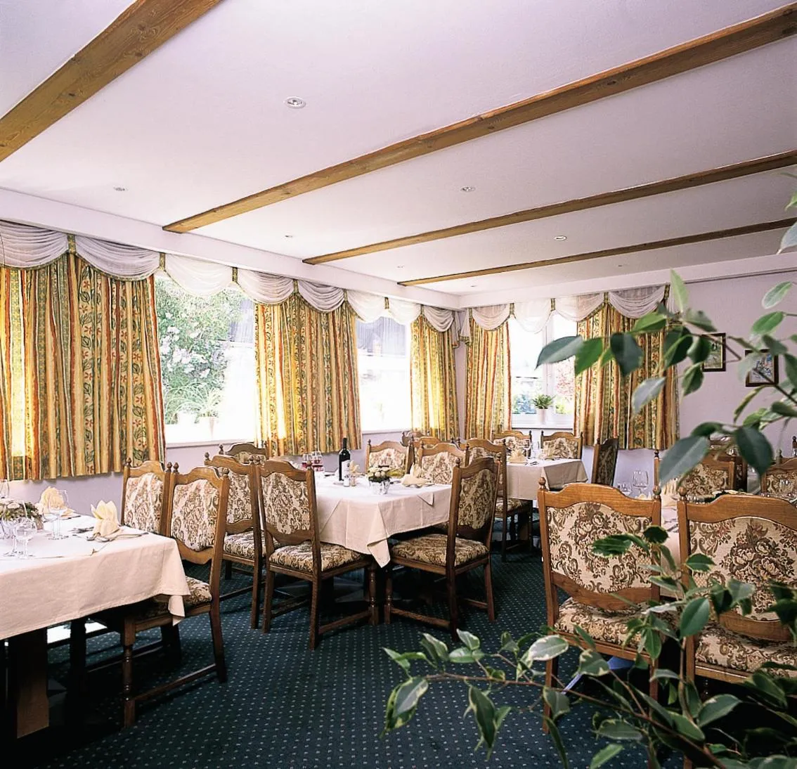 Restaurant/places to eat in Hotel Edelweiss