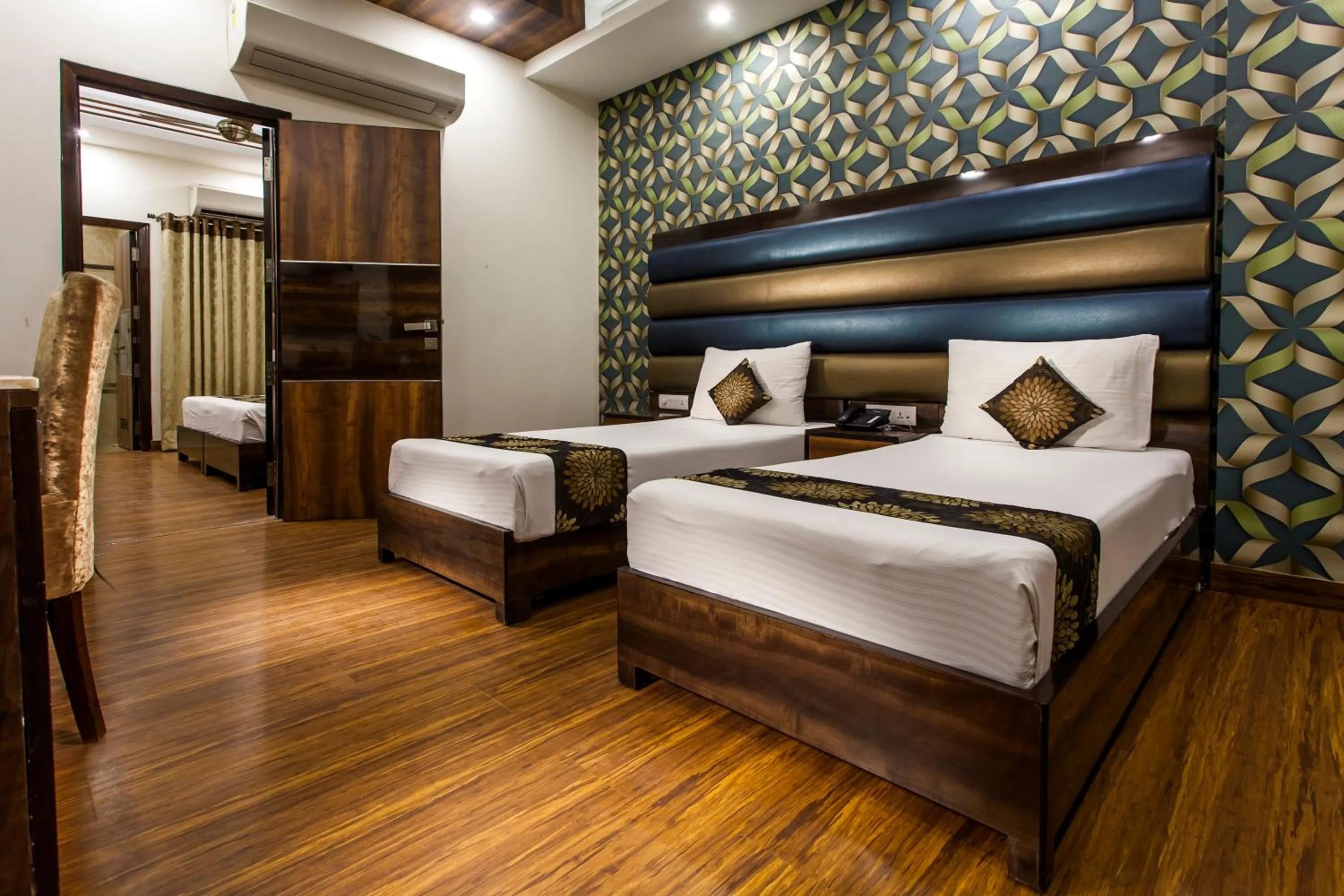 Bedroom, Bed in Hotel Sunstar Heritage