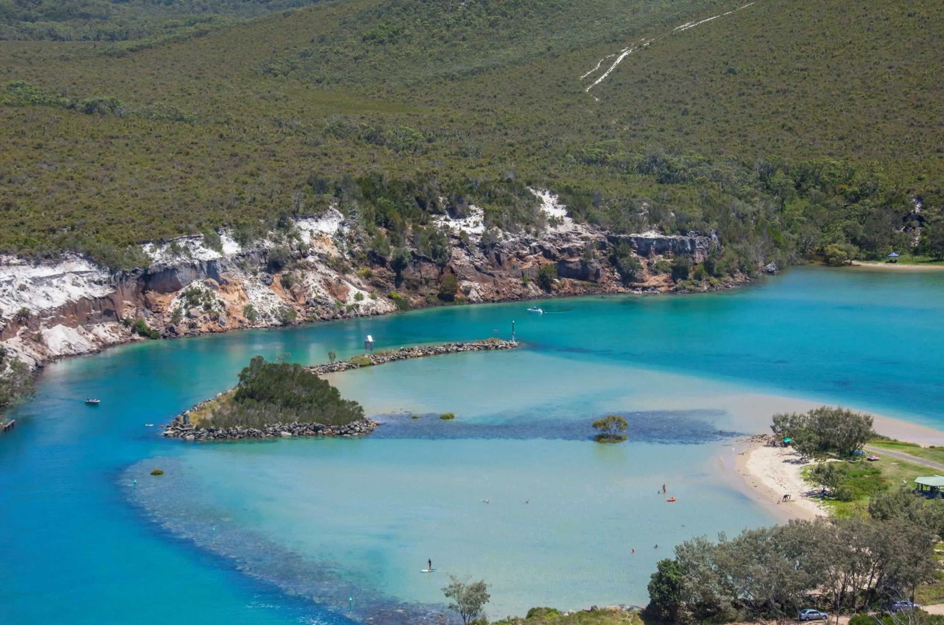 Natural landscape in Blue River Apartments