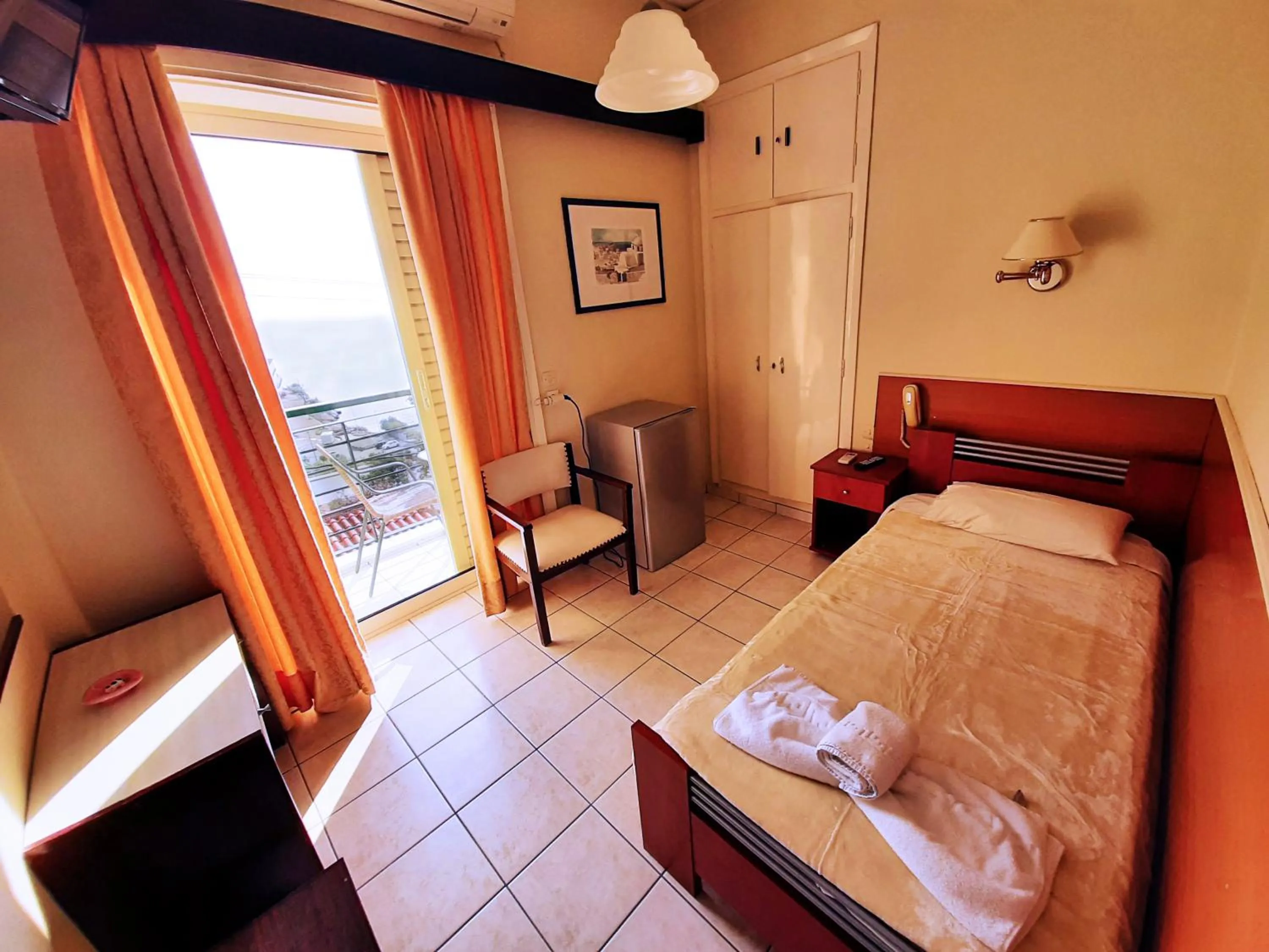 View (from property/room), Bed in Mitho Hotel Spa