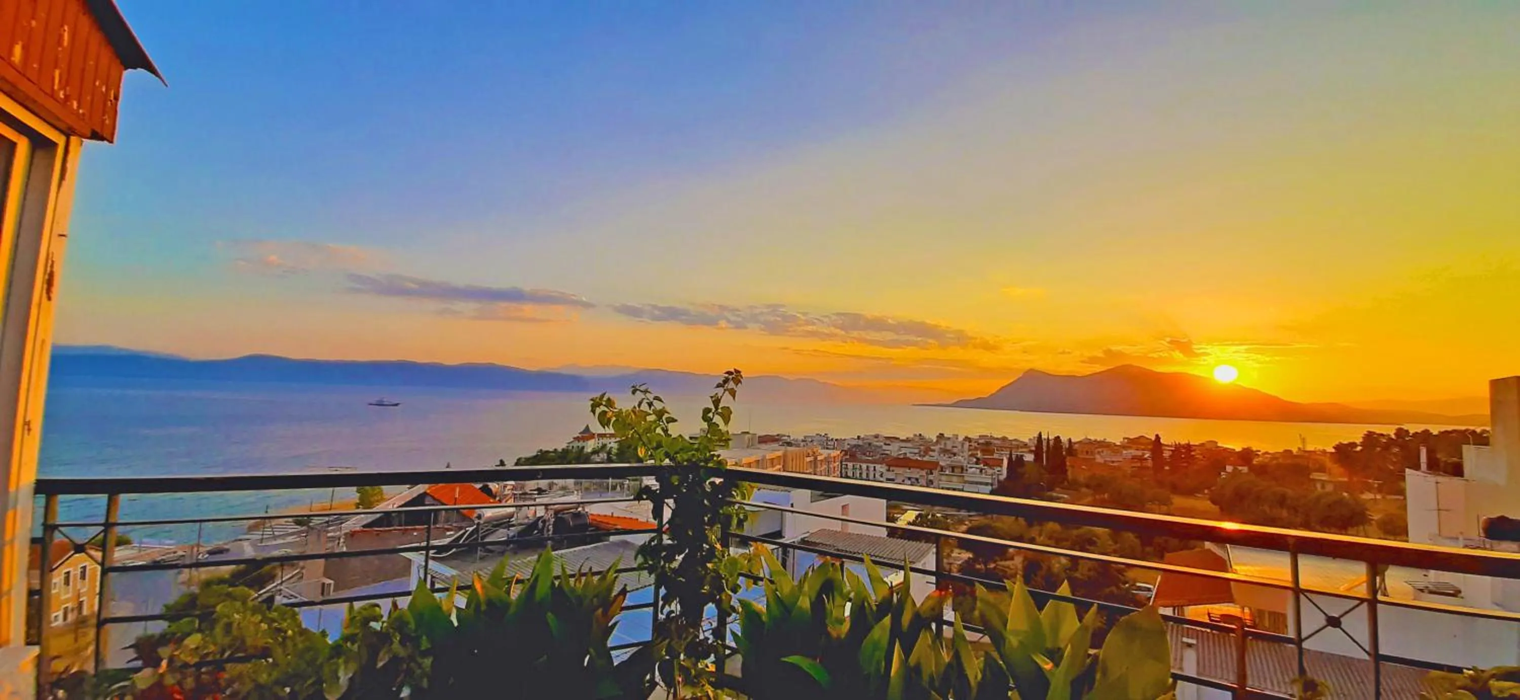 Property building in Mitho Hotel Spa