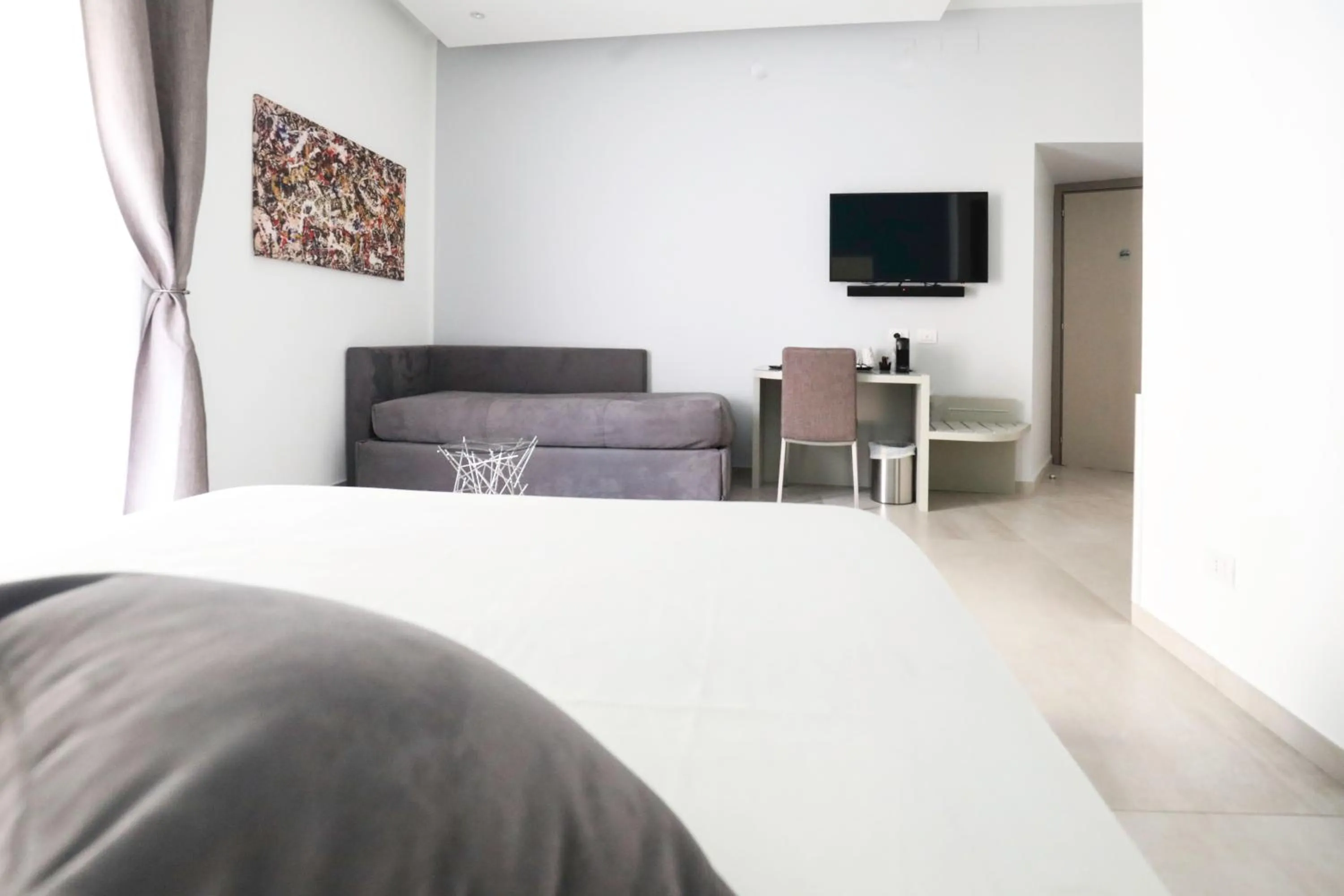 Toledo 16 Luxury Suites