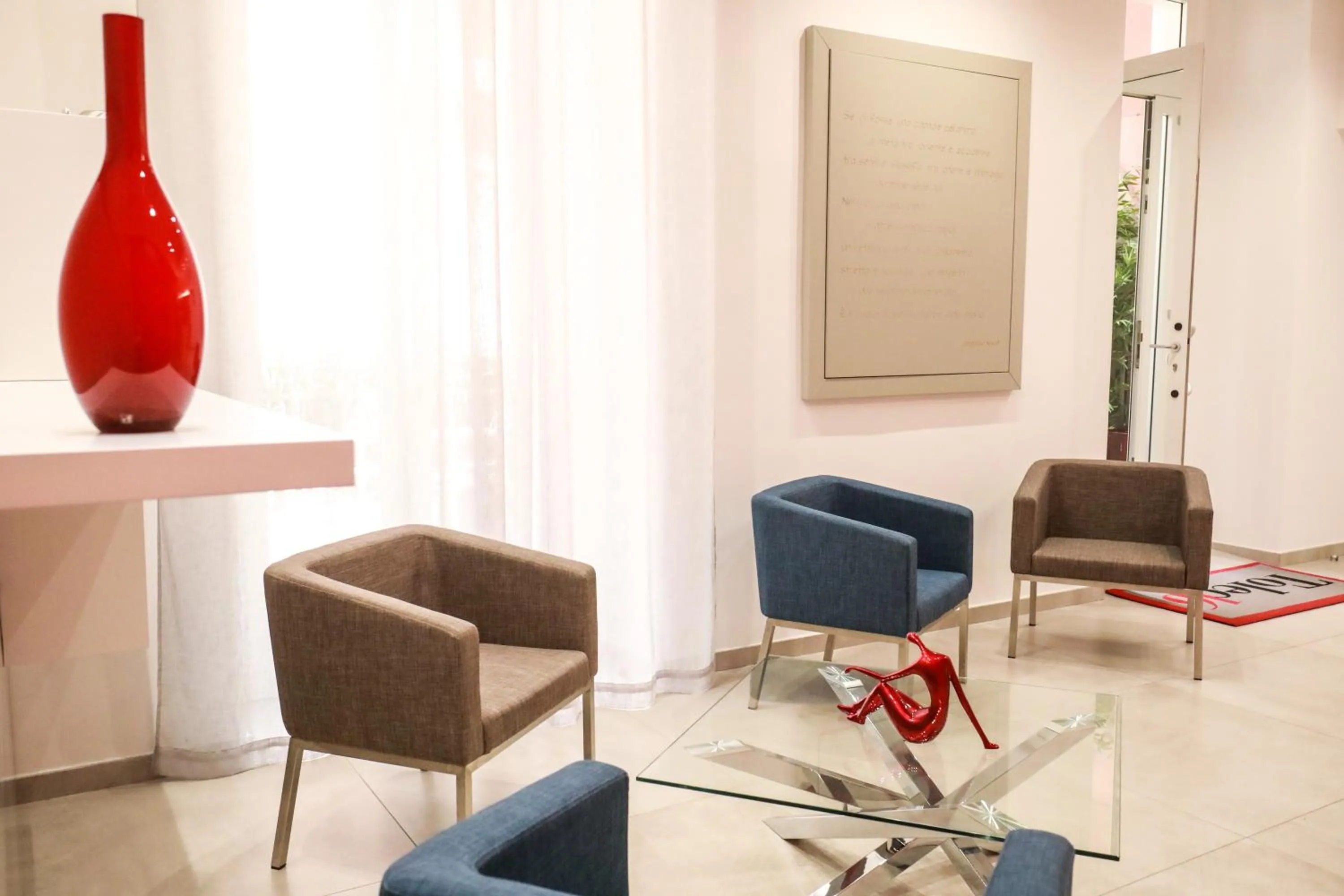 Toledo 16 Luxury Suites