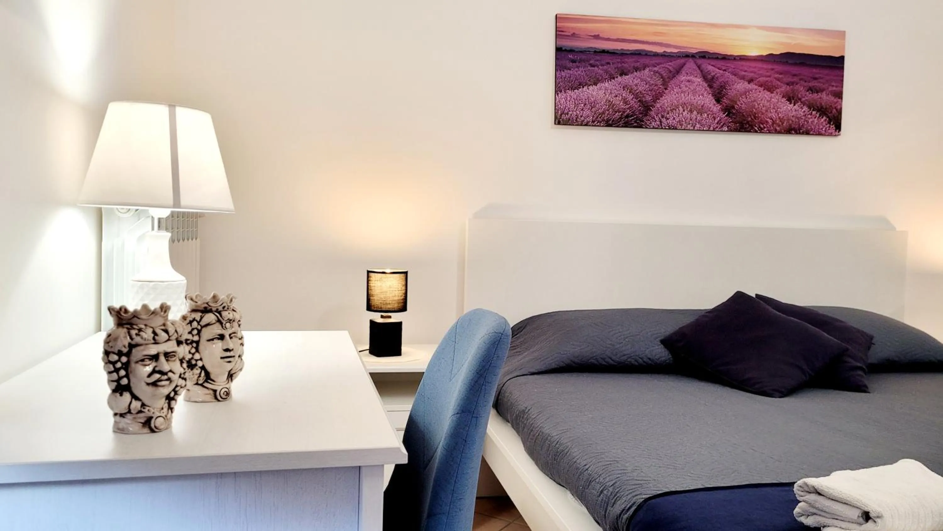 Bed in Zanzibar - Charming Rooms and Apartments