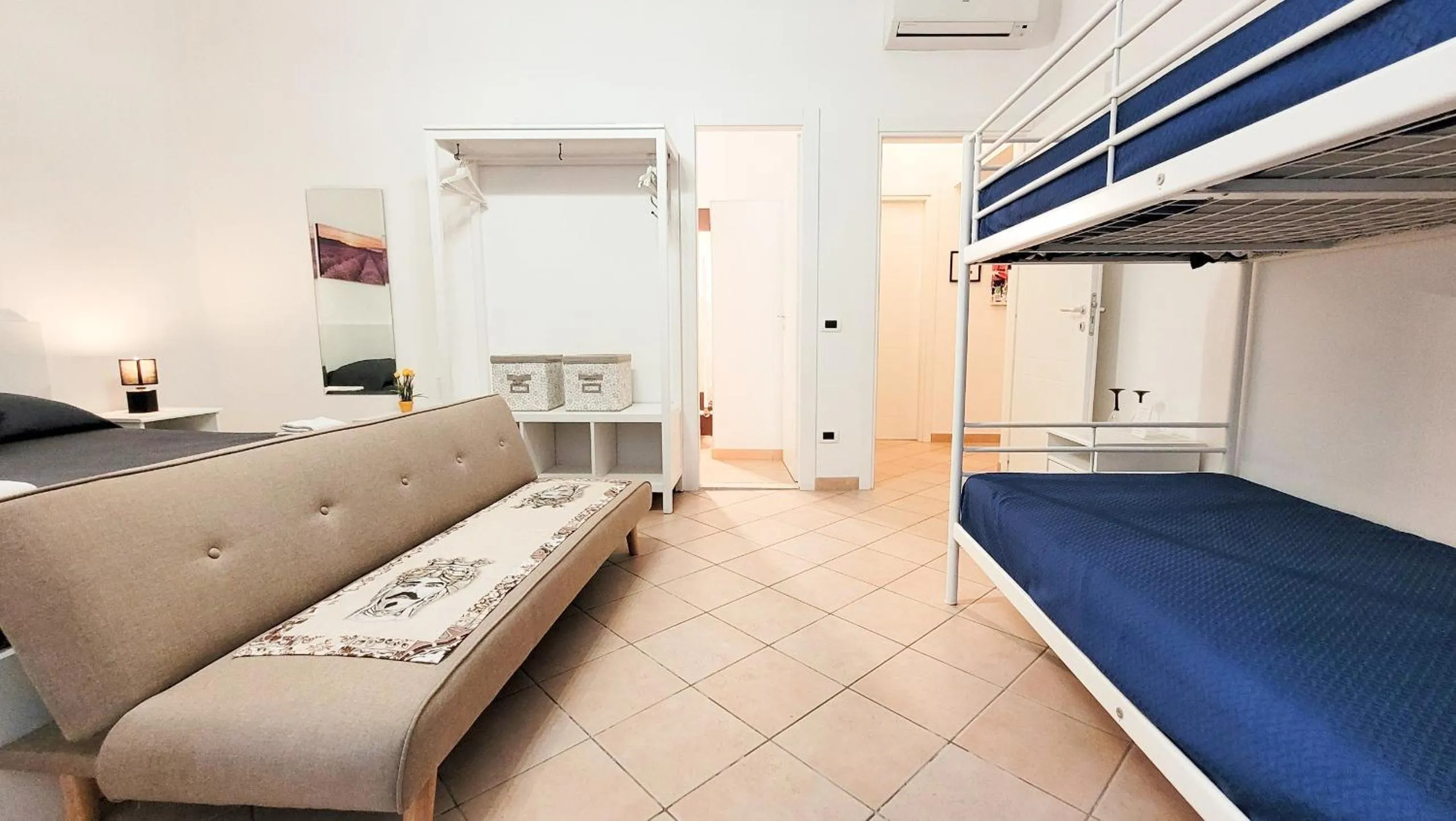 Bed in Zanzibar - Charming Rooms and Apartments