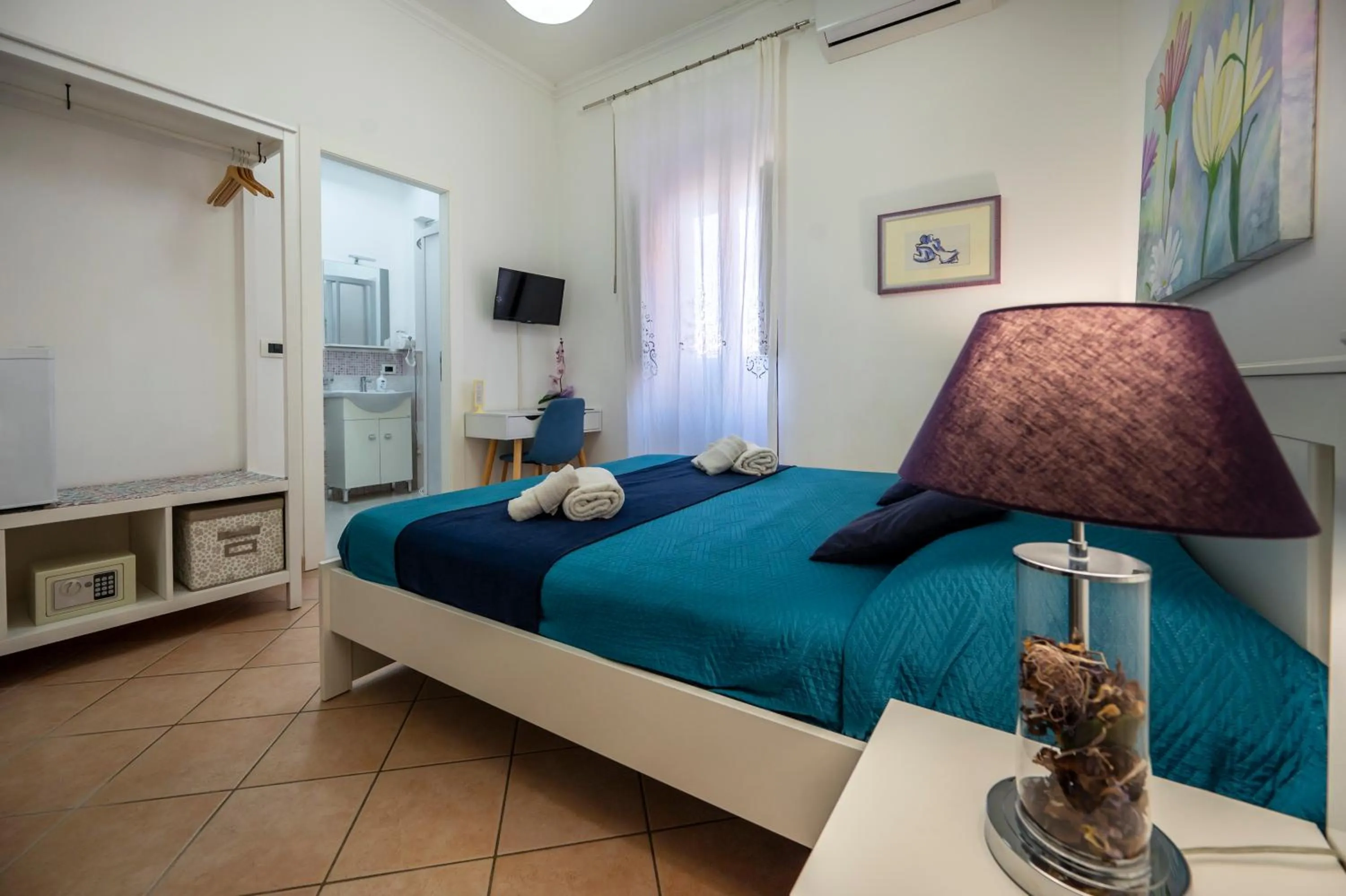 Bed in Zanzibar - Charming Rooms and Apartments