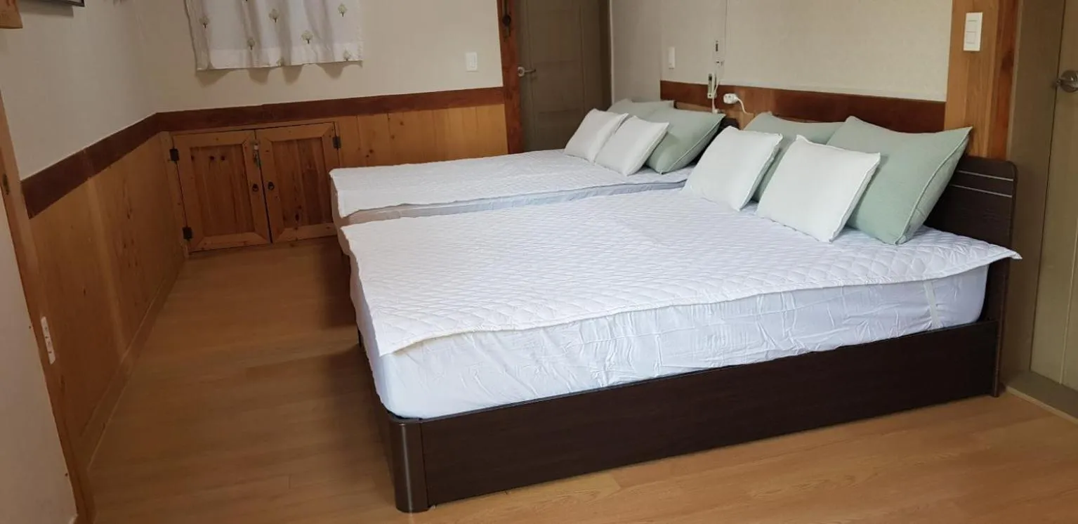 Bed in Starlight Rest Area